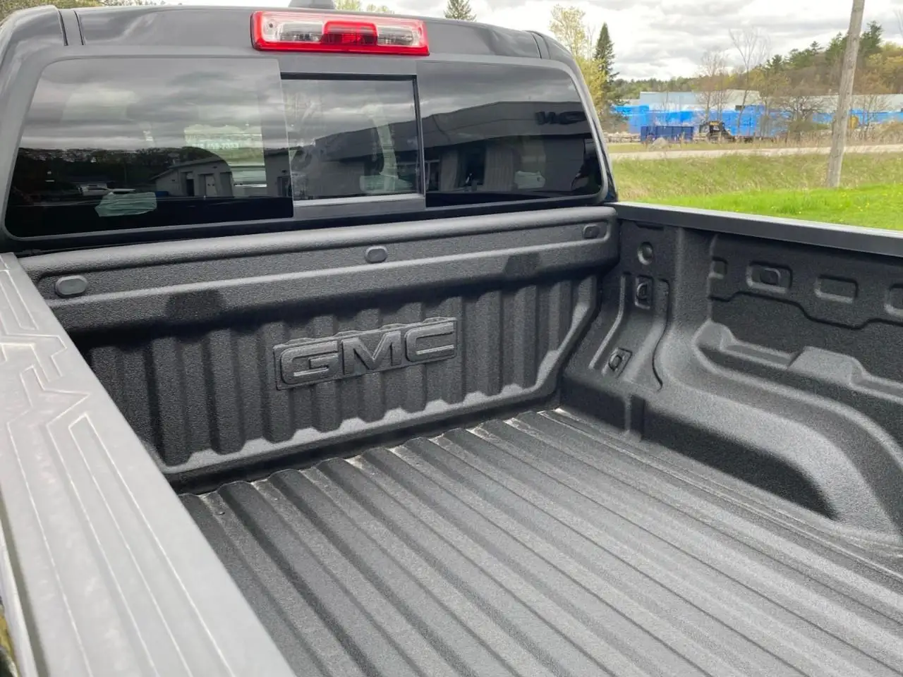 GMC Canyon снимка GMC Canyon