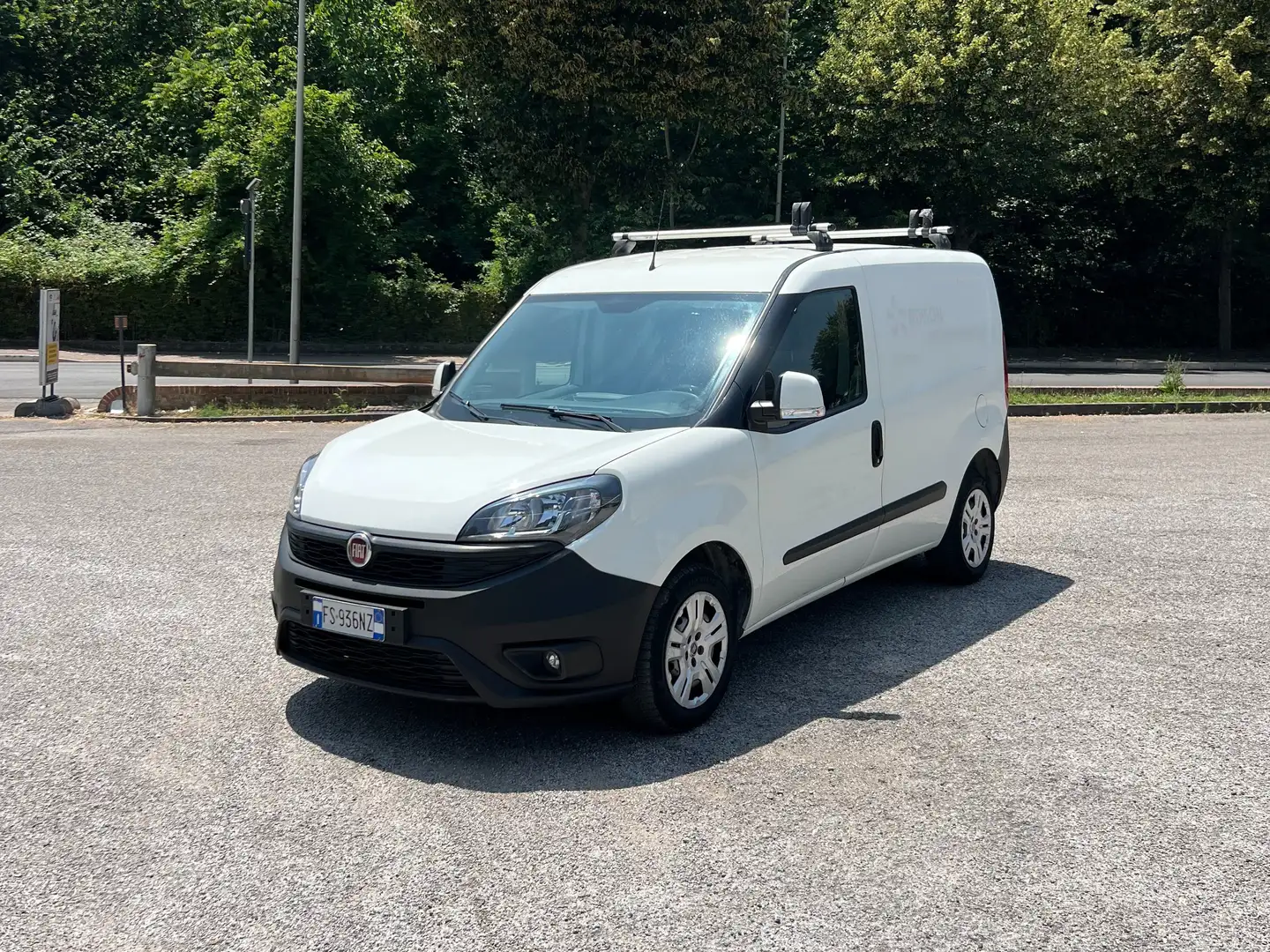 Fiat Doblo 1.6 MJT 105CV PC-TN Cargo Lamierato SX Blanc - 2