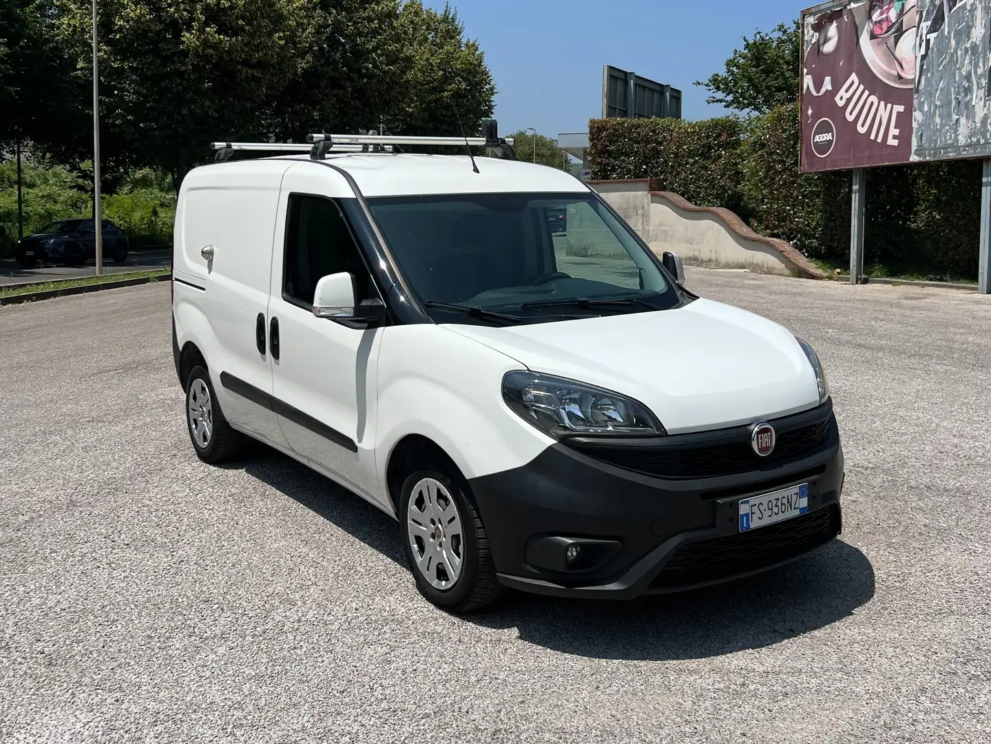Fiat Doblo 1.6 MJT 105CV PC-TN Cargo Lamierato SX Blanc - 1