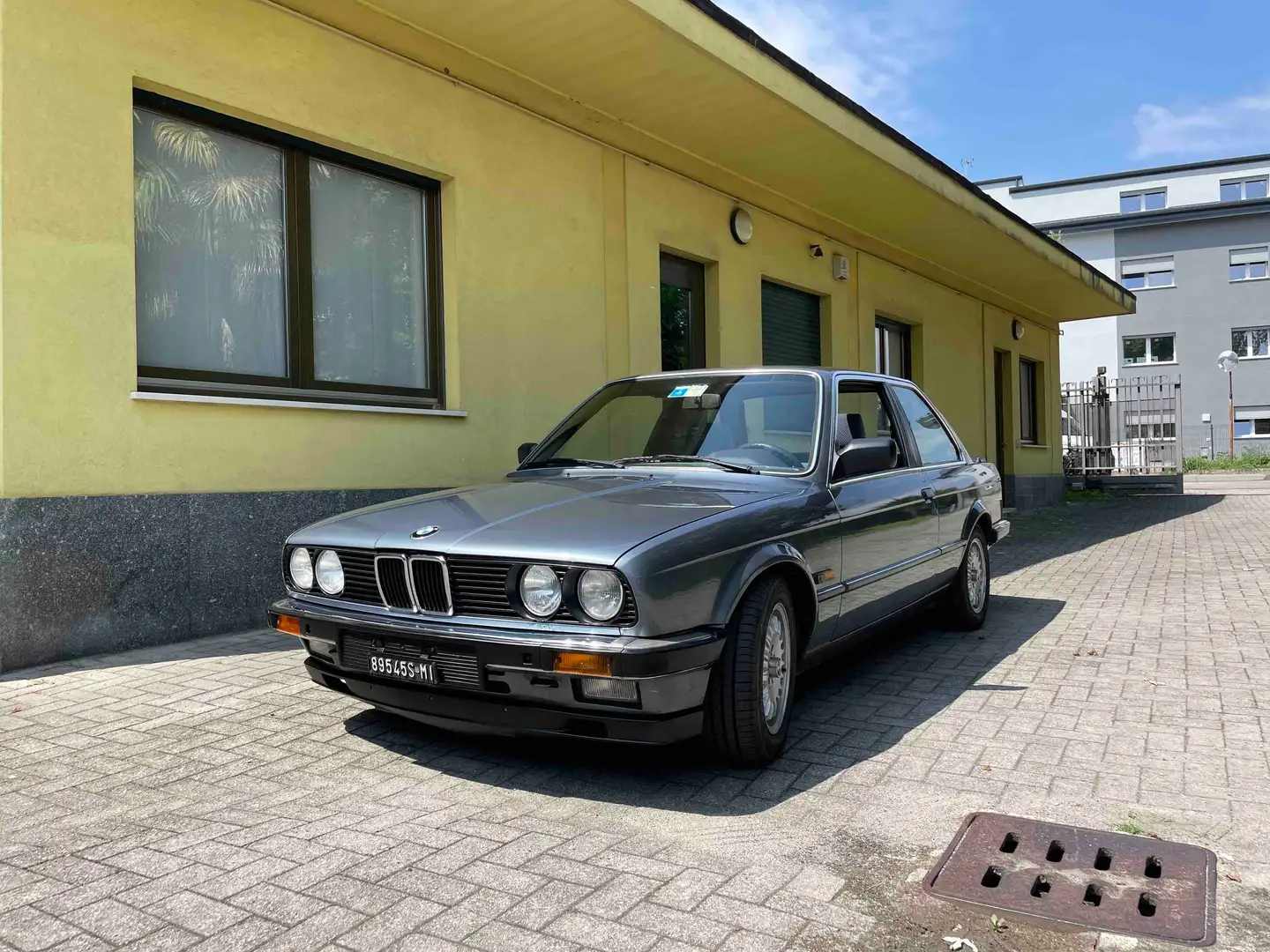 BMW 323 323i 2p Modrá - 1