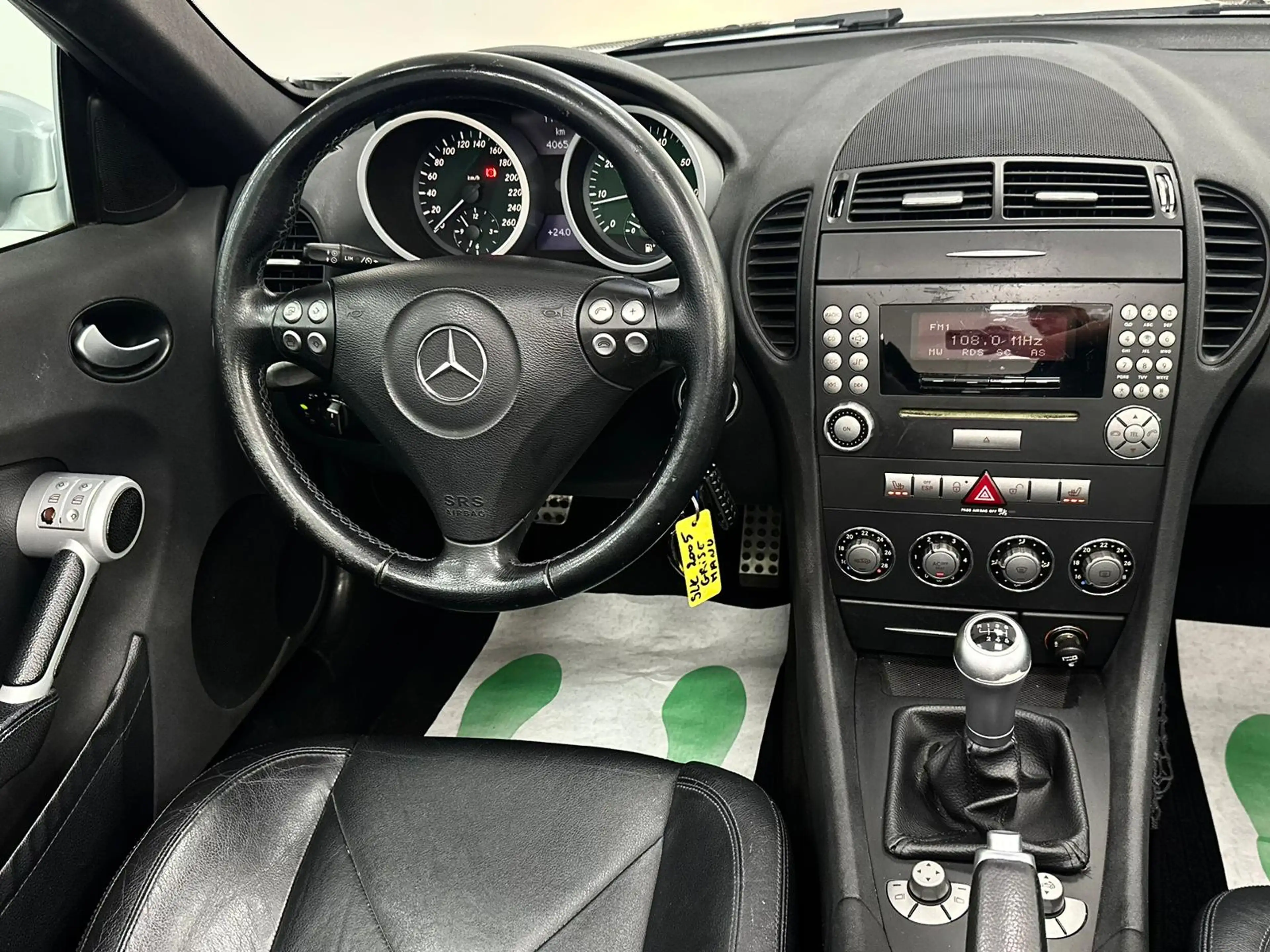 Mercedes-Benz SLK 200 Kompressor - GARANTIE 12 MOIS - CUIR CHAUFFANT - AIRCO - PHARES AUTO - REGULATEUR DE VITESSE - — photo 8