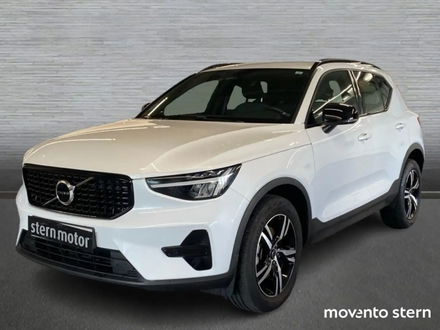 Volvo XC40 2.0 B3 G Plus Dark Auto Blanco - 1