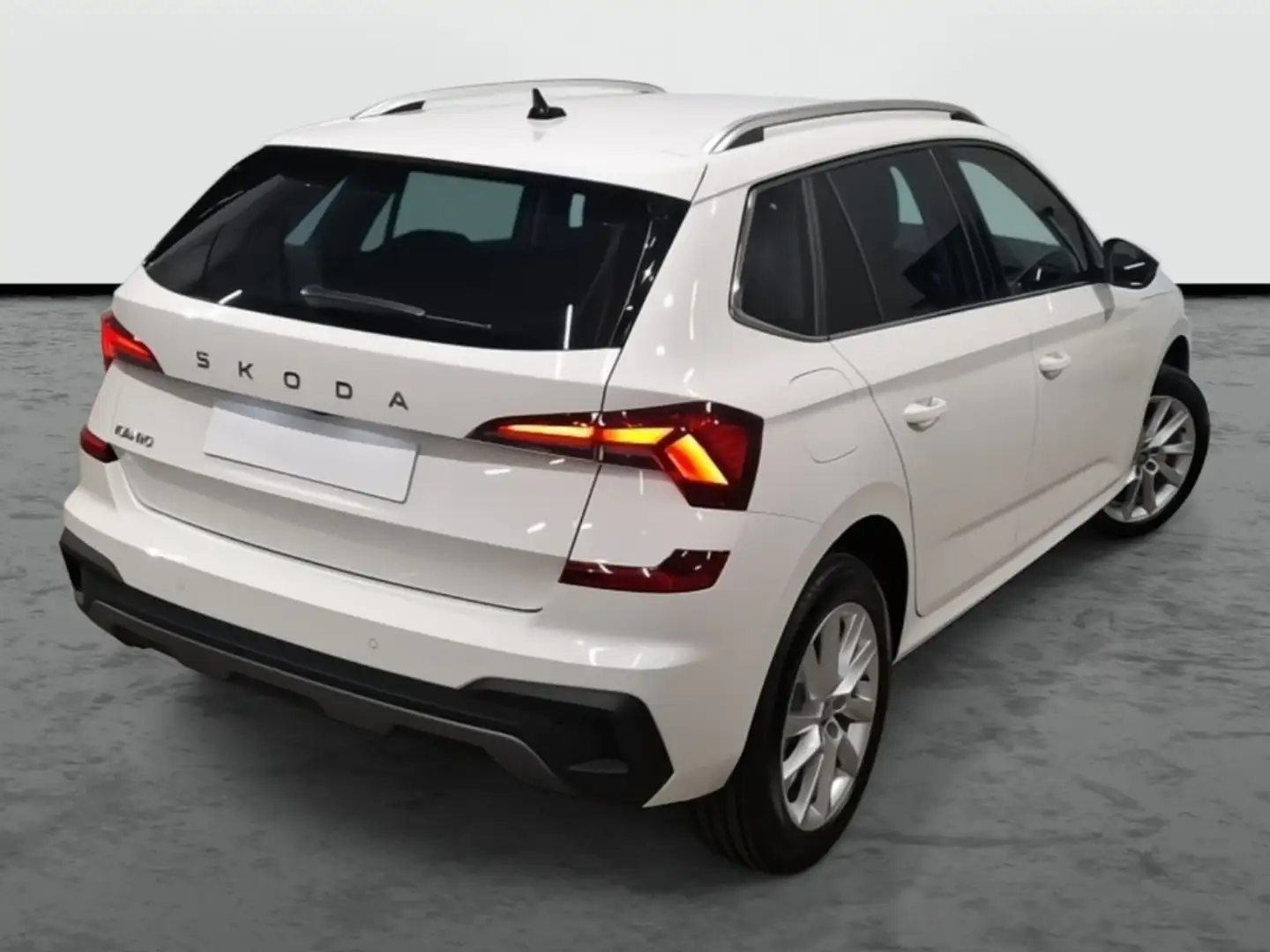 Skoda Kamiq Selection Advanced 1.0 TSI 85kW (116 CV) Manual 6 Blanco - 2