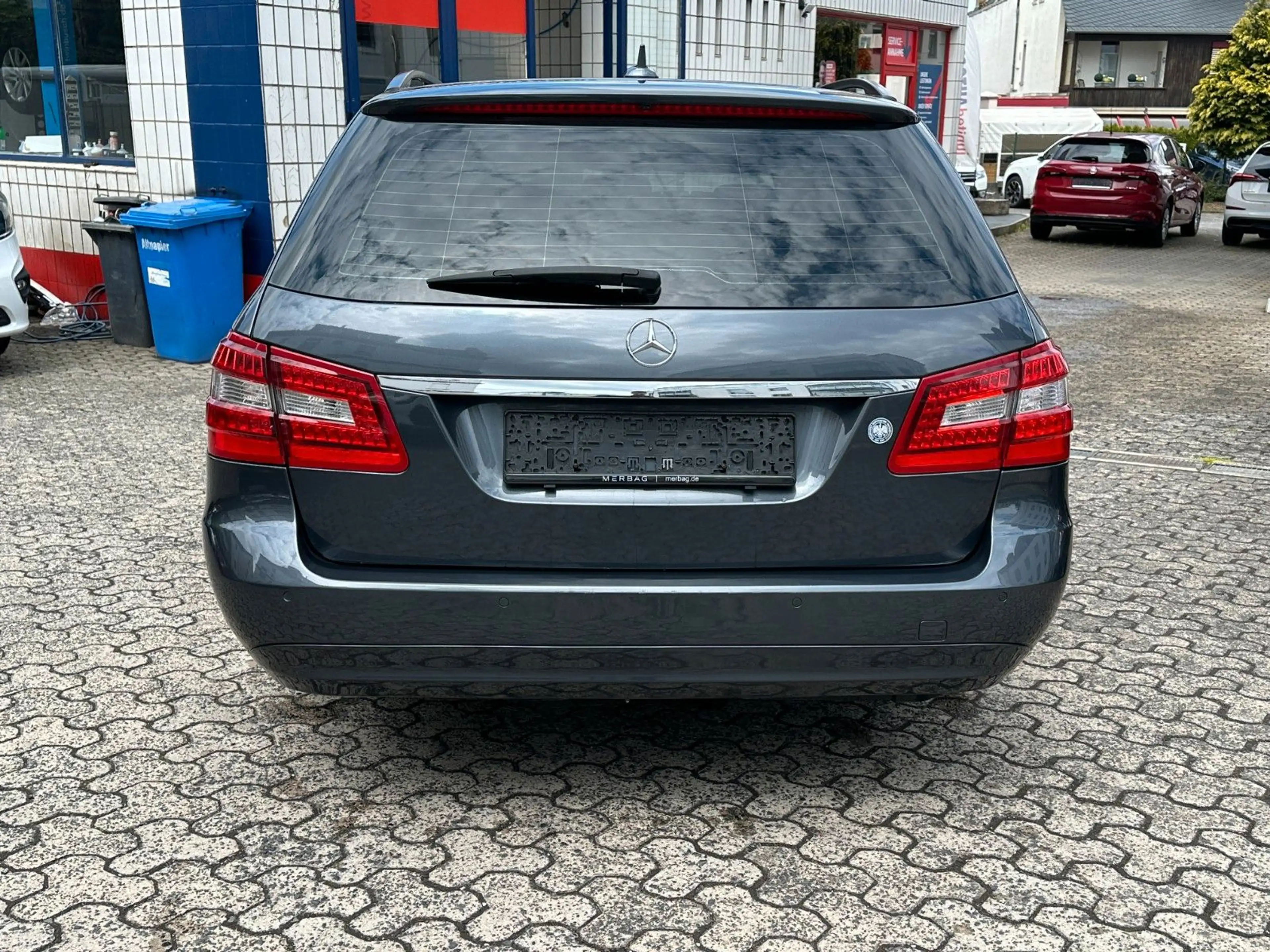 Mercedes-Benz E 220 E T-Modell E 220 CDI BlueEfficiency — photo 5
