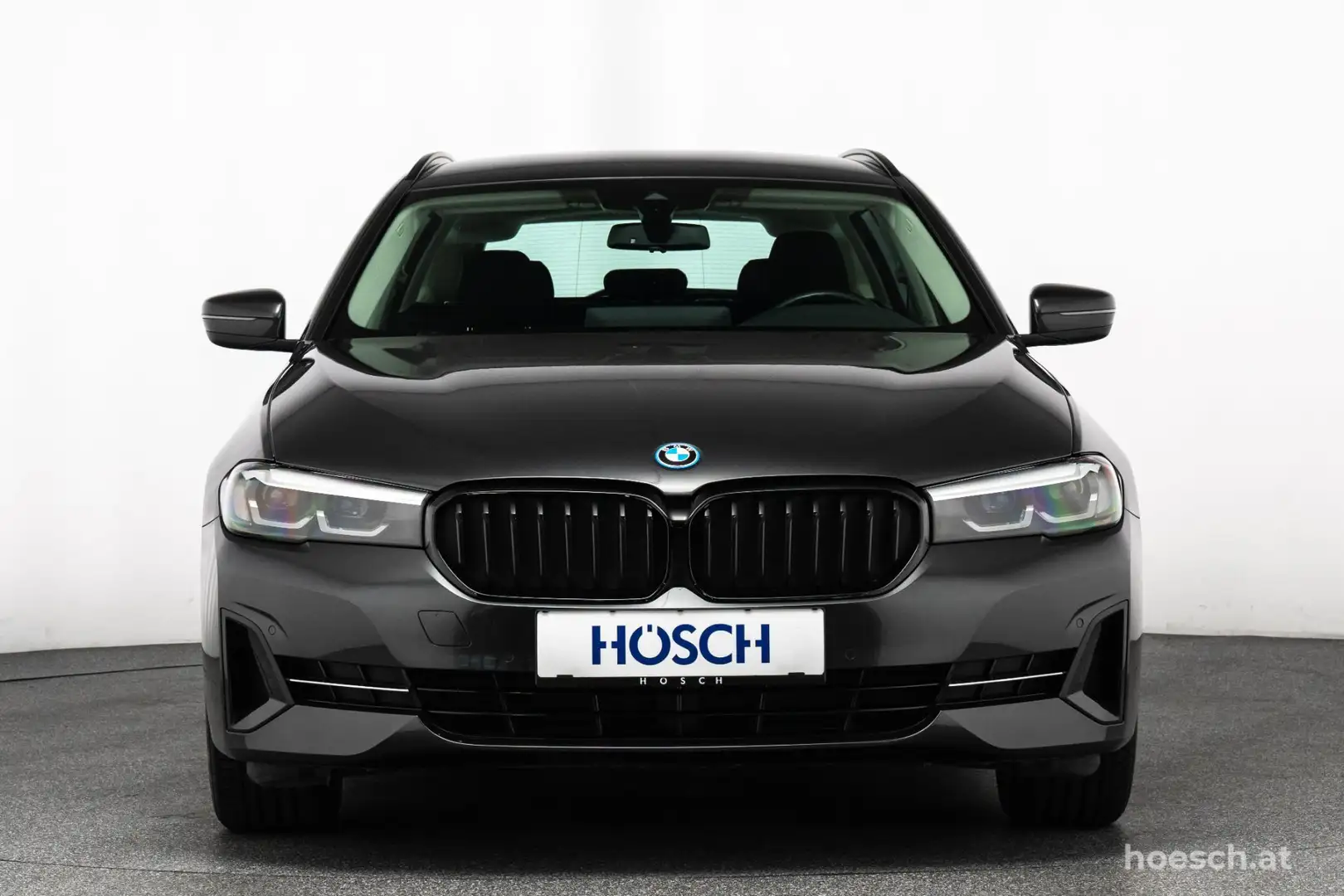 BMW 530 e xDrive Touring 18" AHK LIVE PROF HIFI Grijs - 2