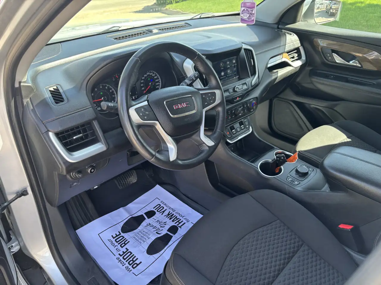 GMC Terrain снимка GMC Terrain