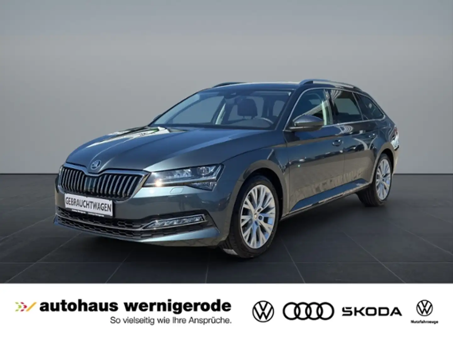Skoda Superb Combi 2.0TDI Style Matrix/Leder/Canton/DCC Grau - 1