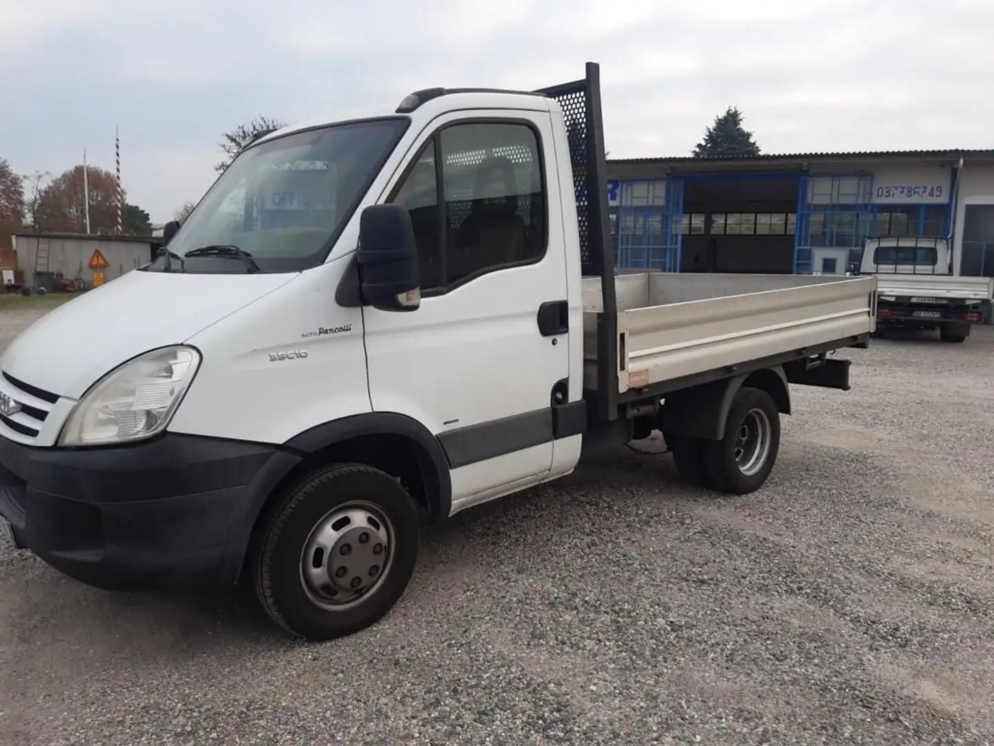 Iveco Daily Blanc - 1