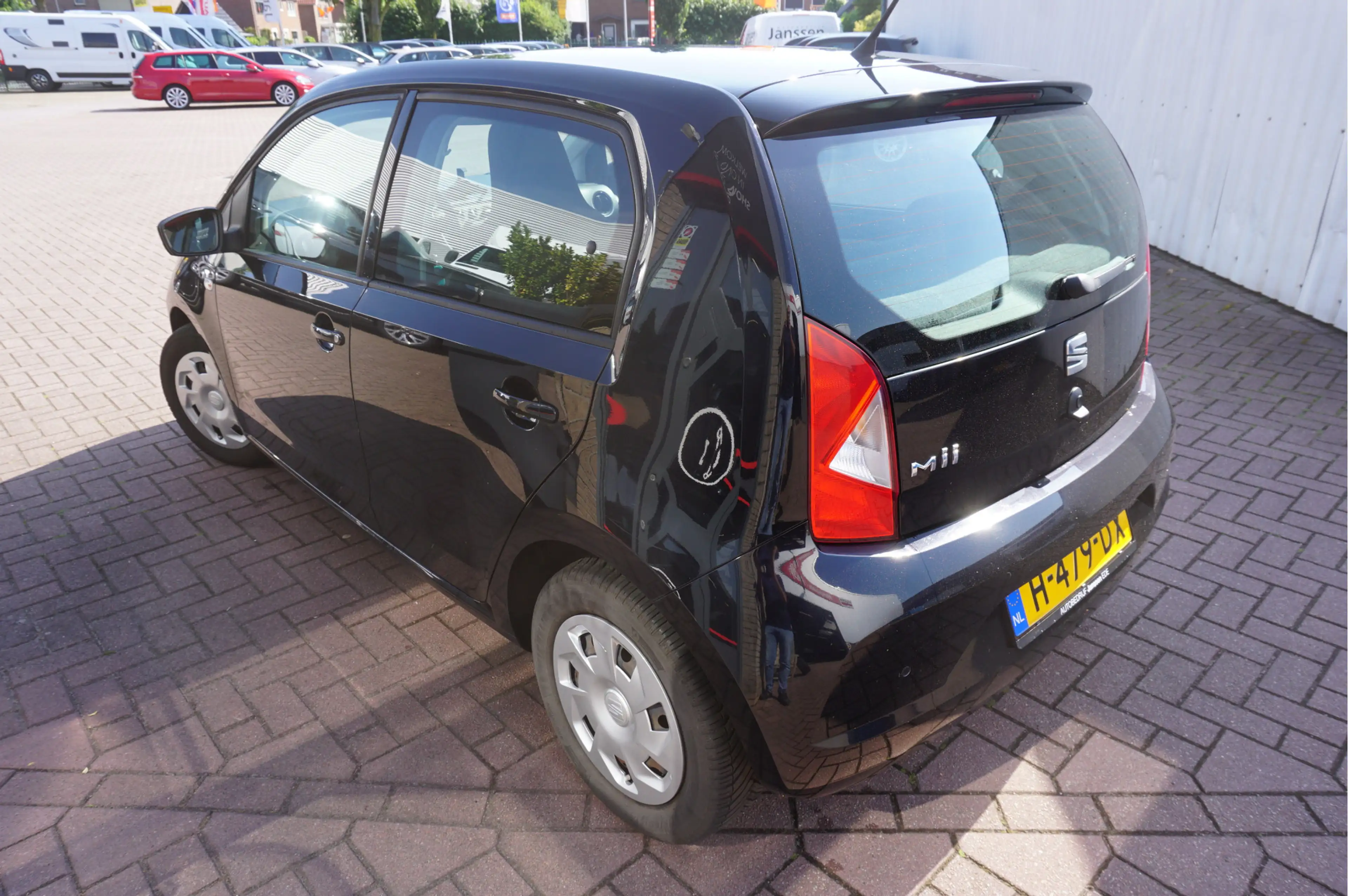 SEAT Mii 1.0I Style Intense — photo 3