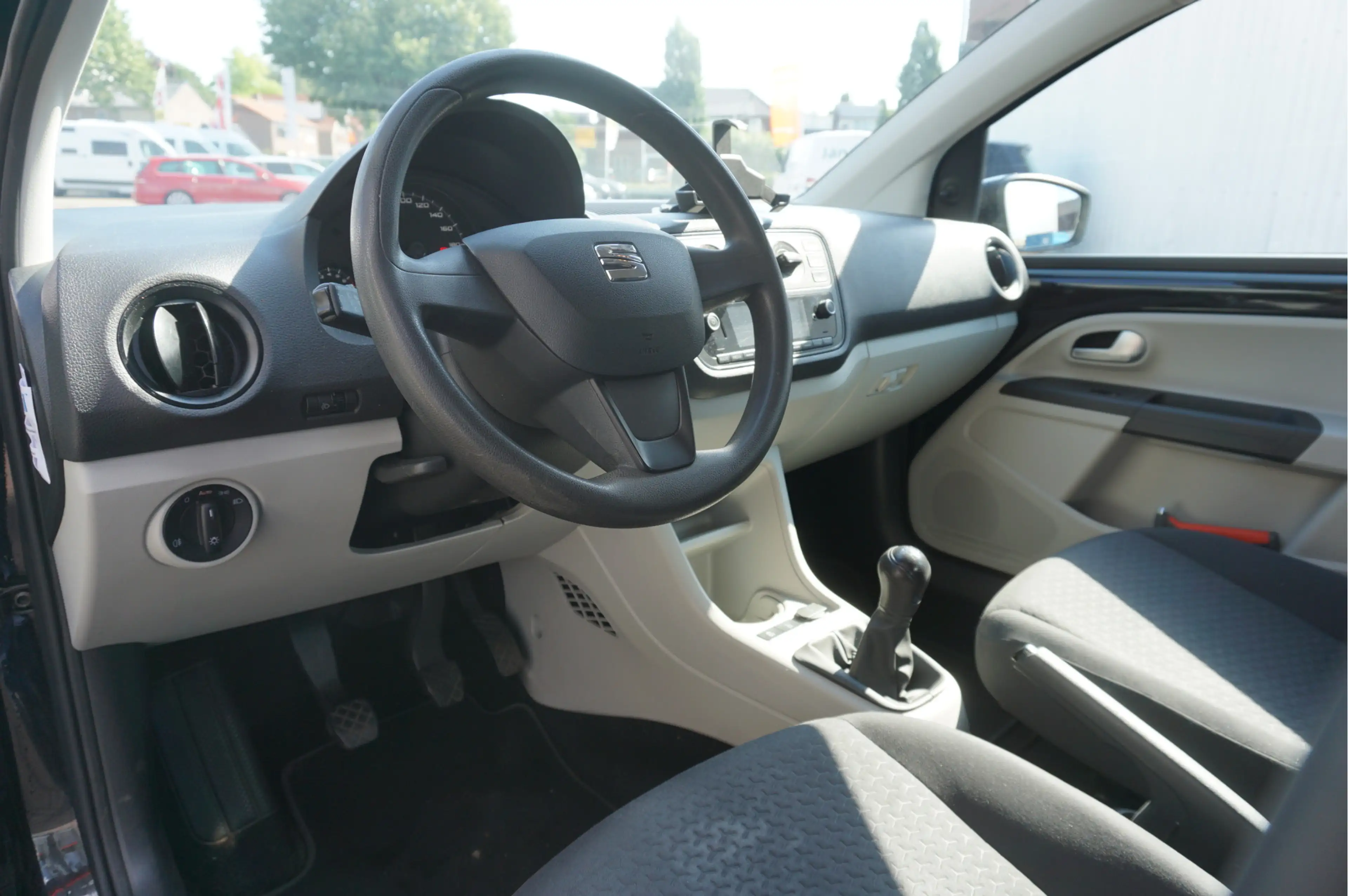 SEAT Mii 1.0I Style Intense — photo 15