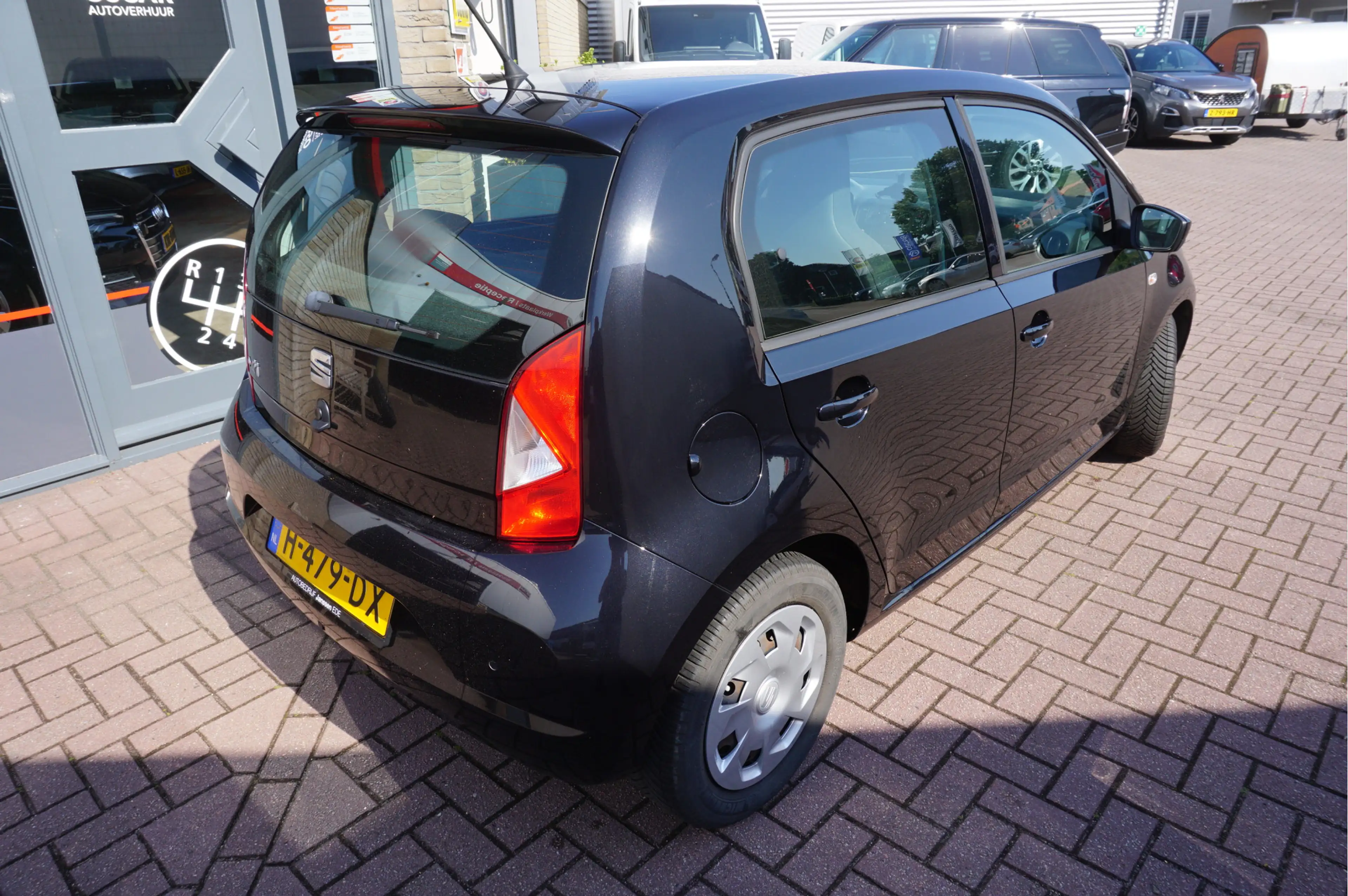 SEAT Mii 1.0I Style Intense — photo 2