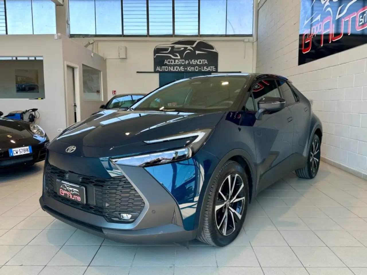 Toyota C-HR 1.8 HV Trend *NEOPATENTATI*PREZZO REALE*