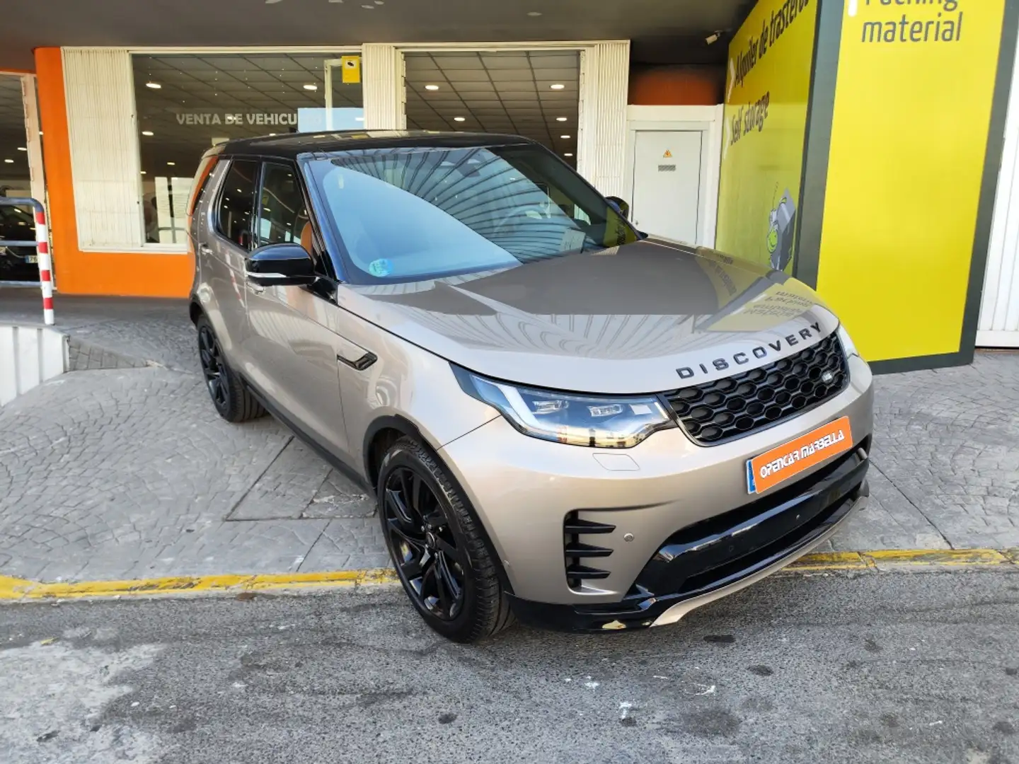 Land Rover Discovery 3.0D I6 Dynamic SE Aut. 249 Marrón - 1