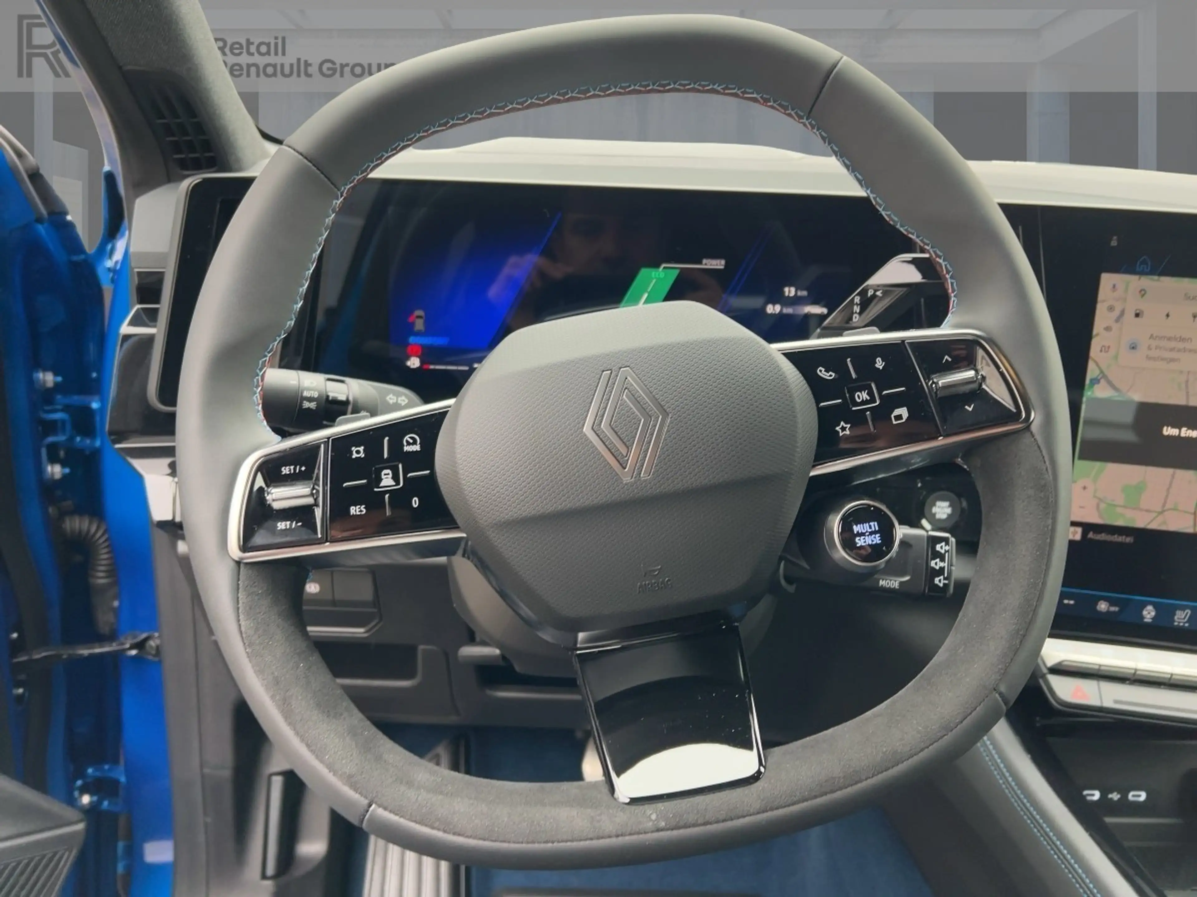 Renault Rafale Esprit Alpine E-Tech Plug-in Hybrid 300 4x4 — photo 11