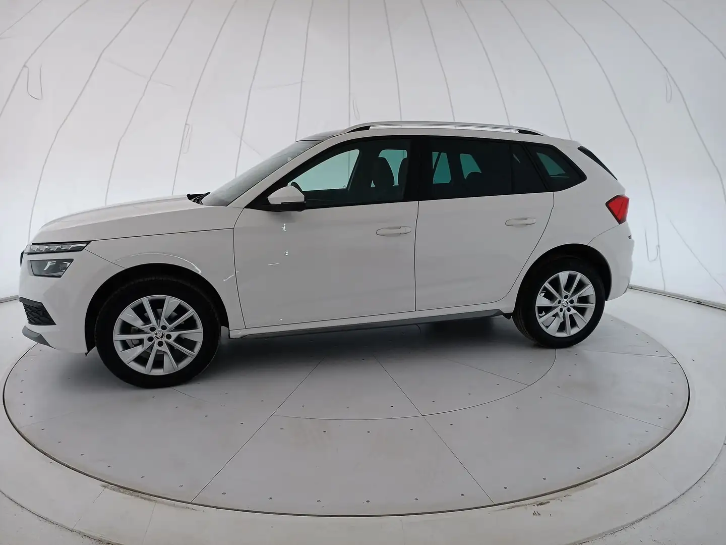 Skoda Kamiq 2019 1.0 tsi Style 110cv dsg Bianco - 2