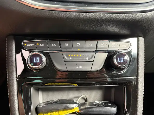 Opel Astra view 15