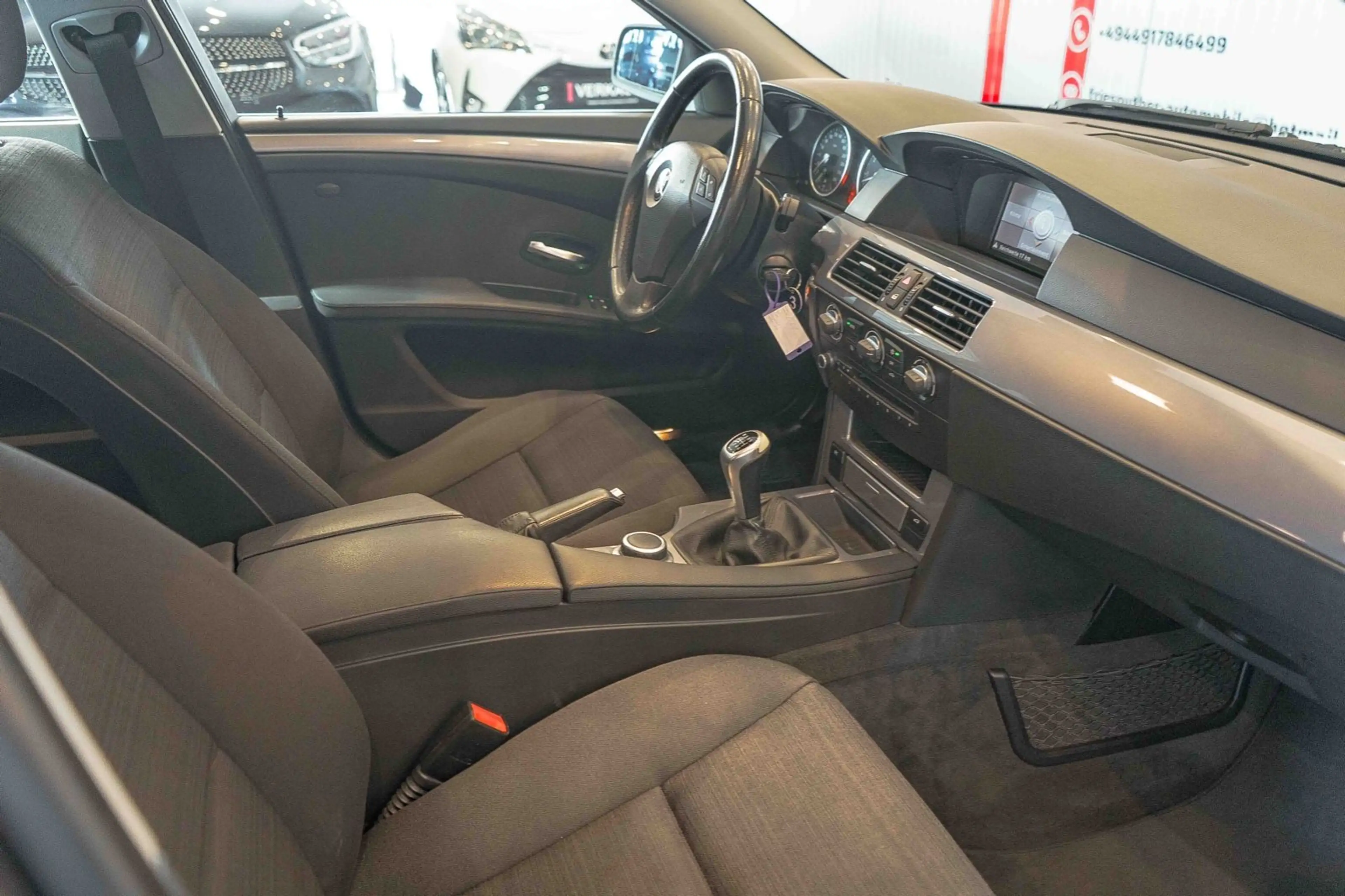 BMW 523 i Limousine Xenon Navi AHK Tempomat Klimaauto — photo 13