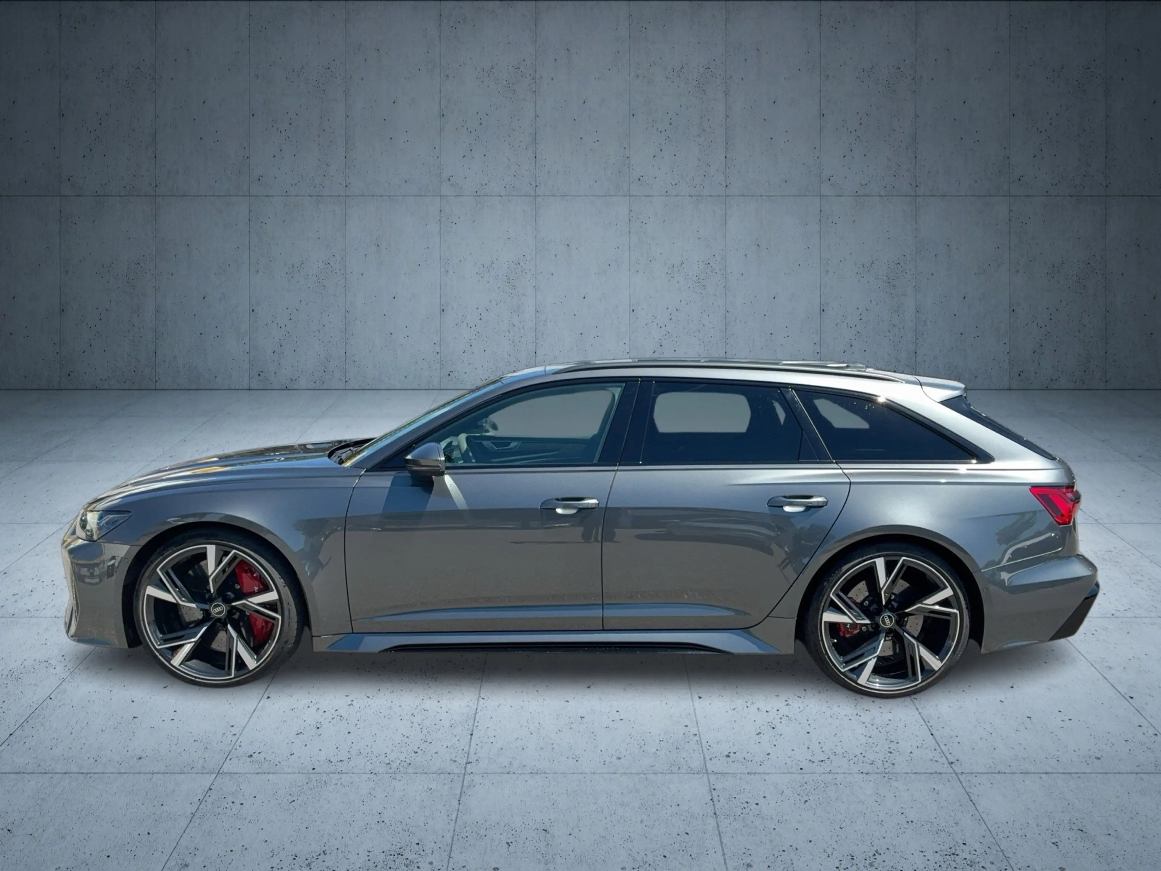 Audi RS6 RS 6 Avant Vmax305 PANO Stdhzg 22 HUD Laser AHK — photo 3