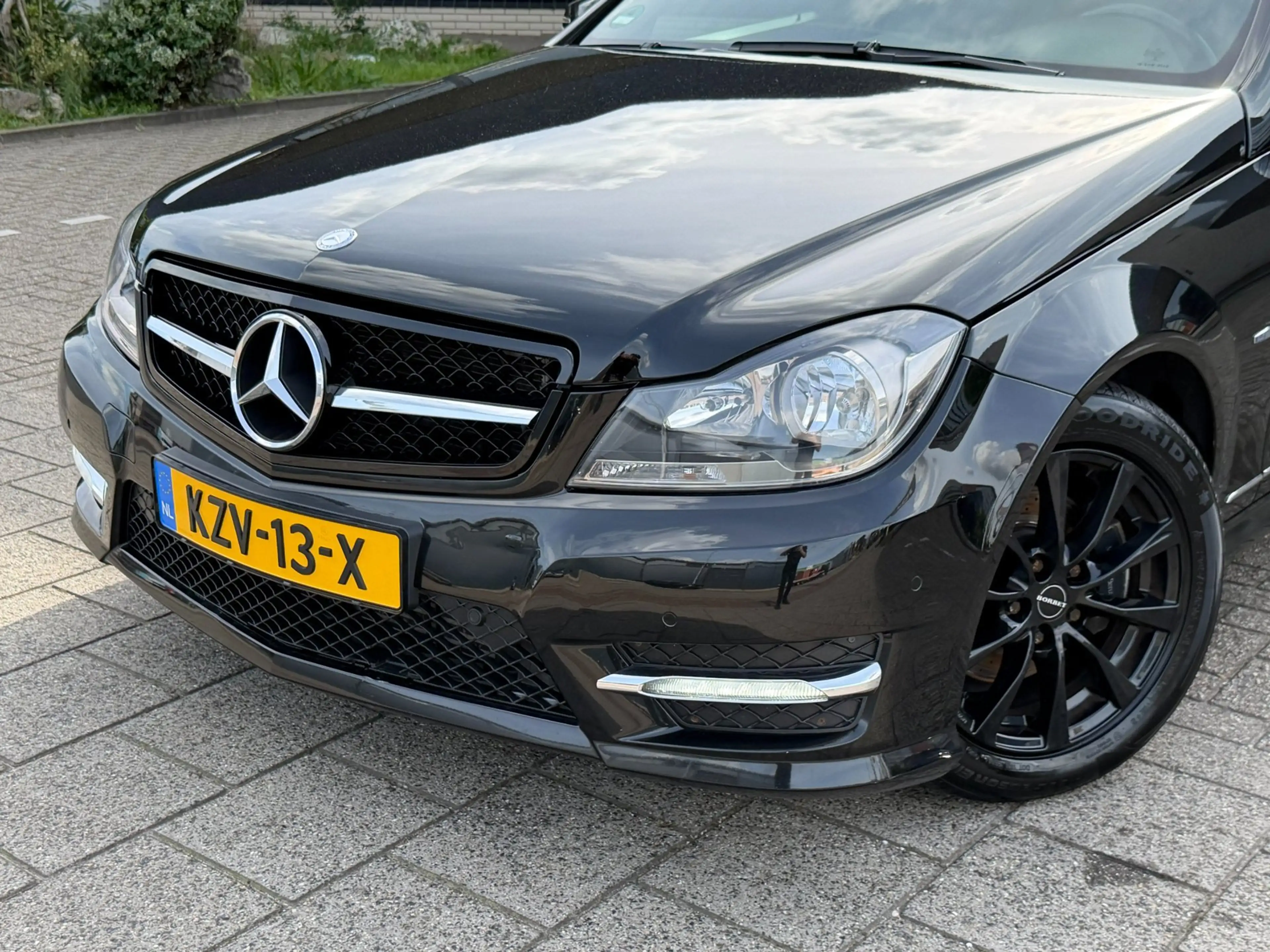 Mercedes-Benz C 180 CGI BlueEfficiency Avantgarde l AMG-Pakket — photo 20