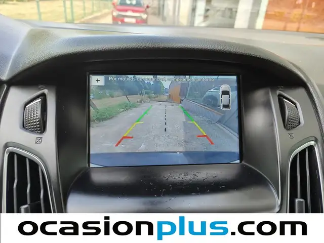 Ford Focus view 8