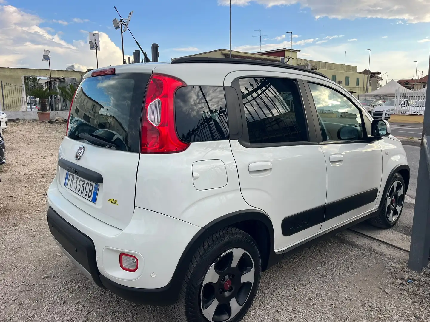 Fiat Panda 1.3 mjt 16v Lounge s&s 80cv Blanco - 2