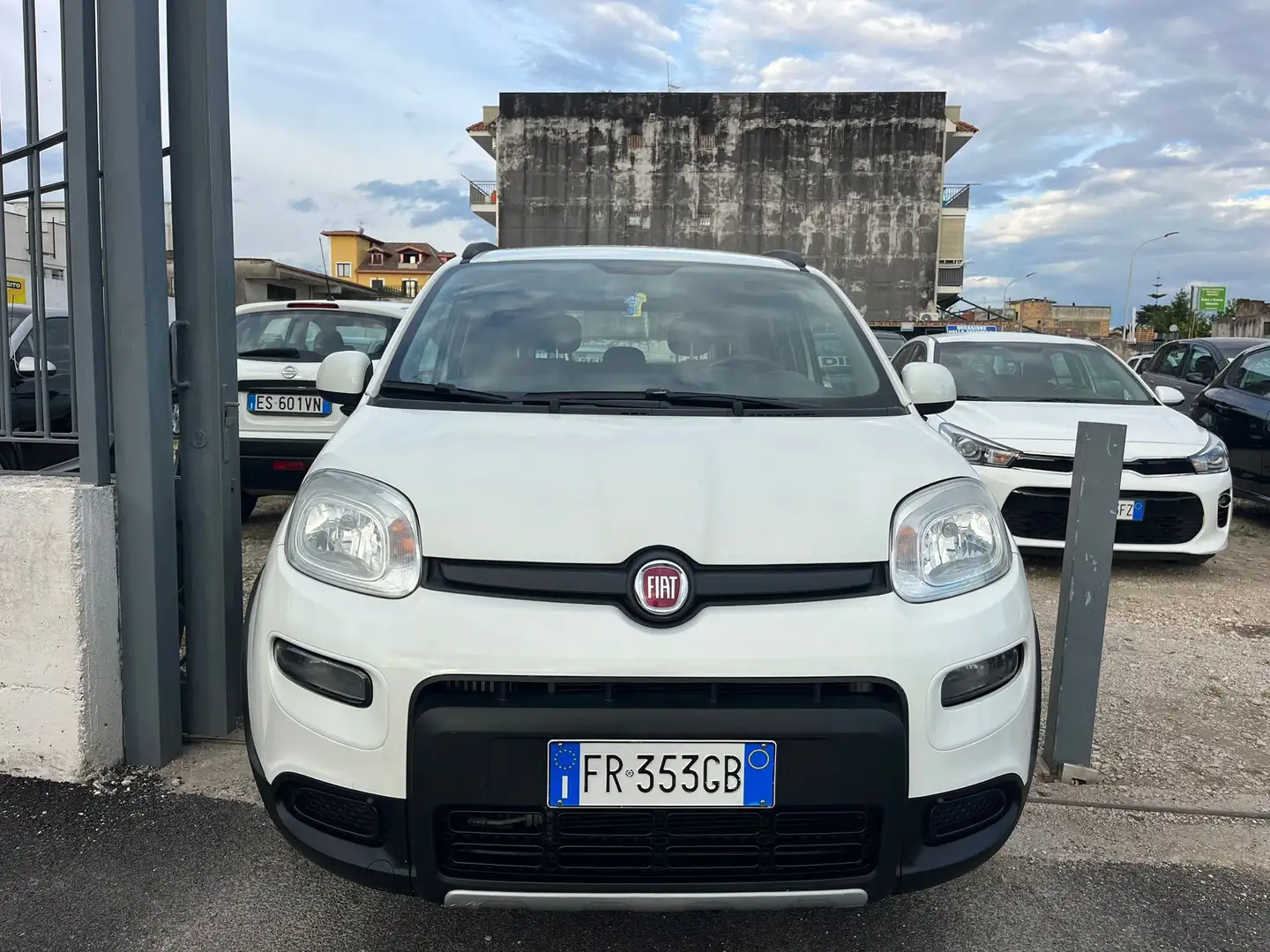 Fiat Panda 1.3 mjt 16v Lounge s&s 80cv Blanco - 1
