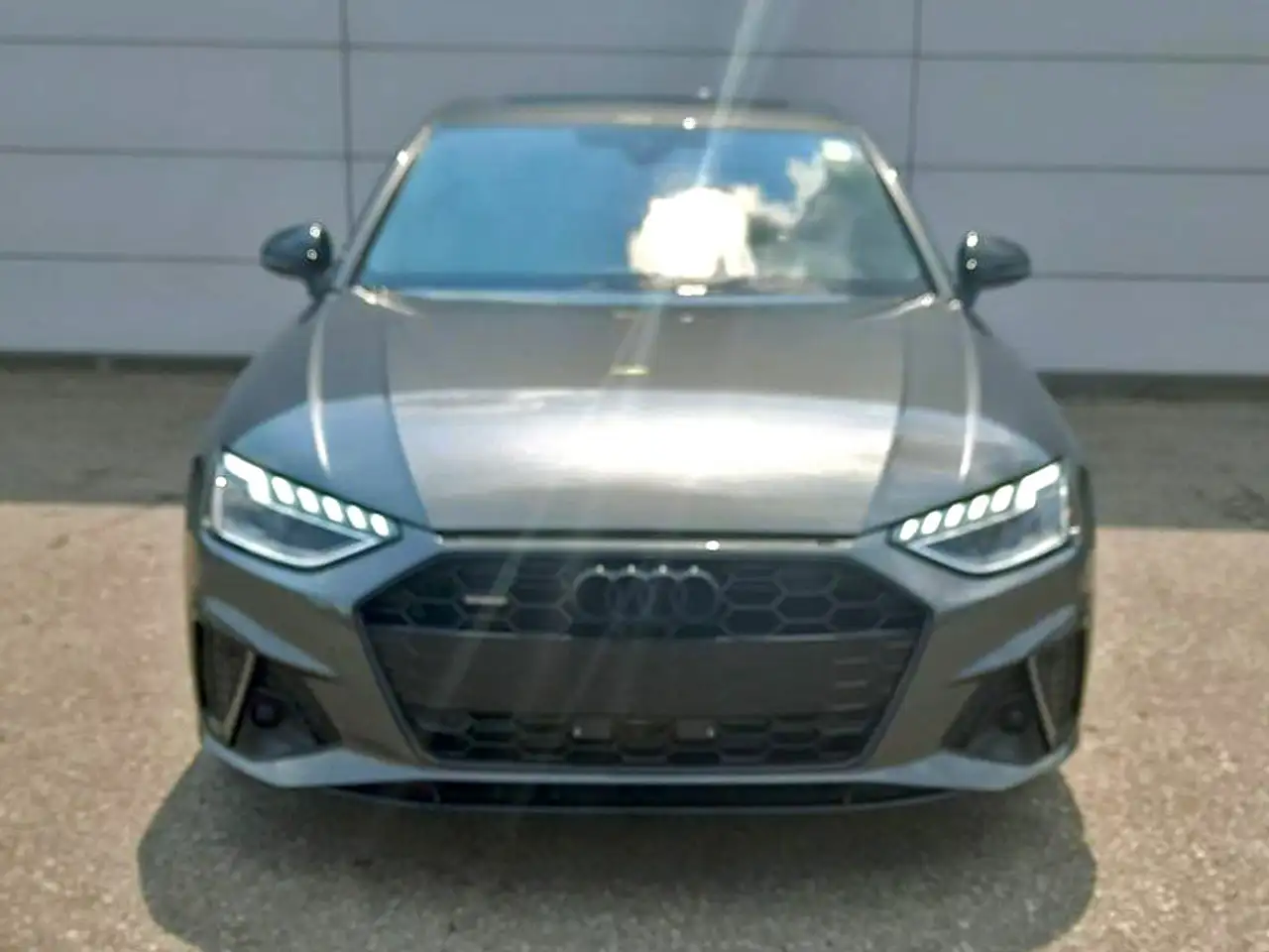 Audi A4 photo Audi A4