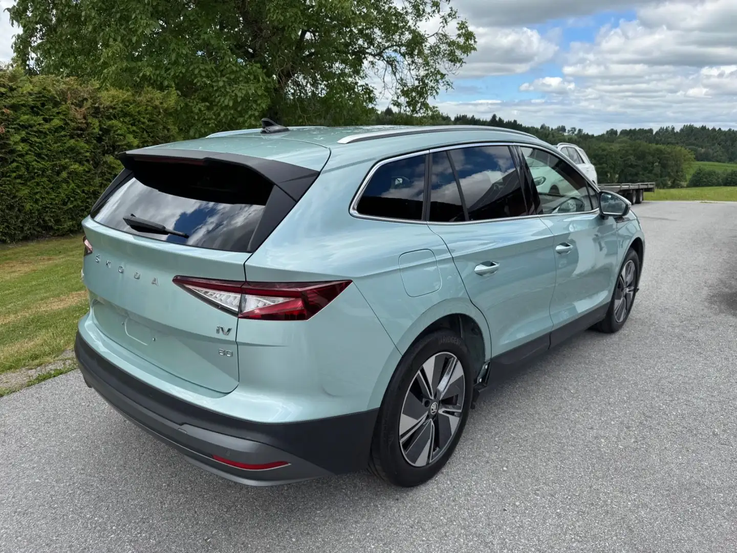 Skoda Enyaq 80 Loft*AHK*NAVI*LED Silber - 2