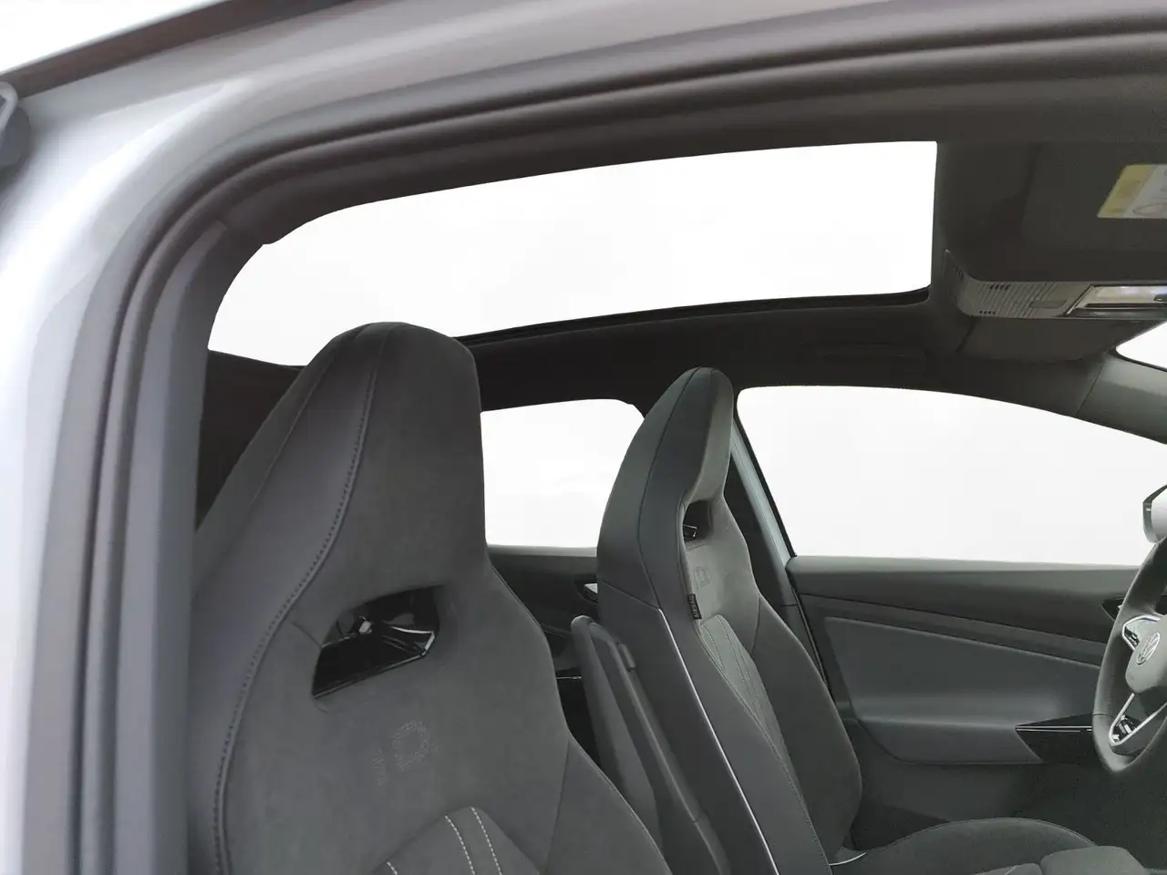 Volkswagen ID.4 Pro 210 kW (286 PS) 77 kWh 1-Gang-Automatik 15