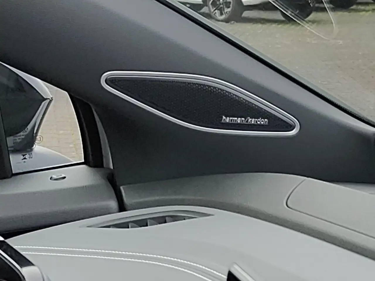 Volkswagen ID.4 Pro 210 kW (286 PS) 77 kWh 1-Gang-Automatik 21