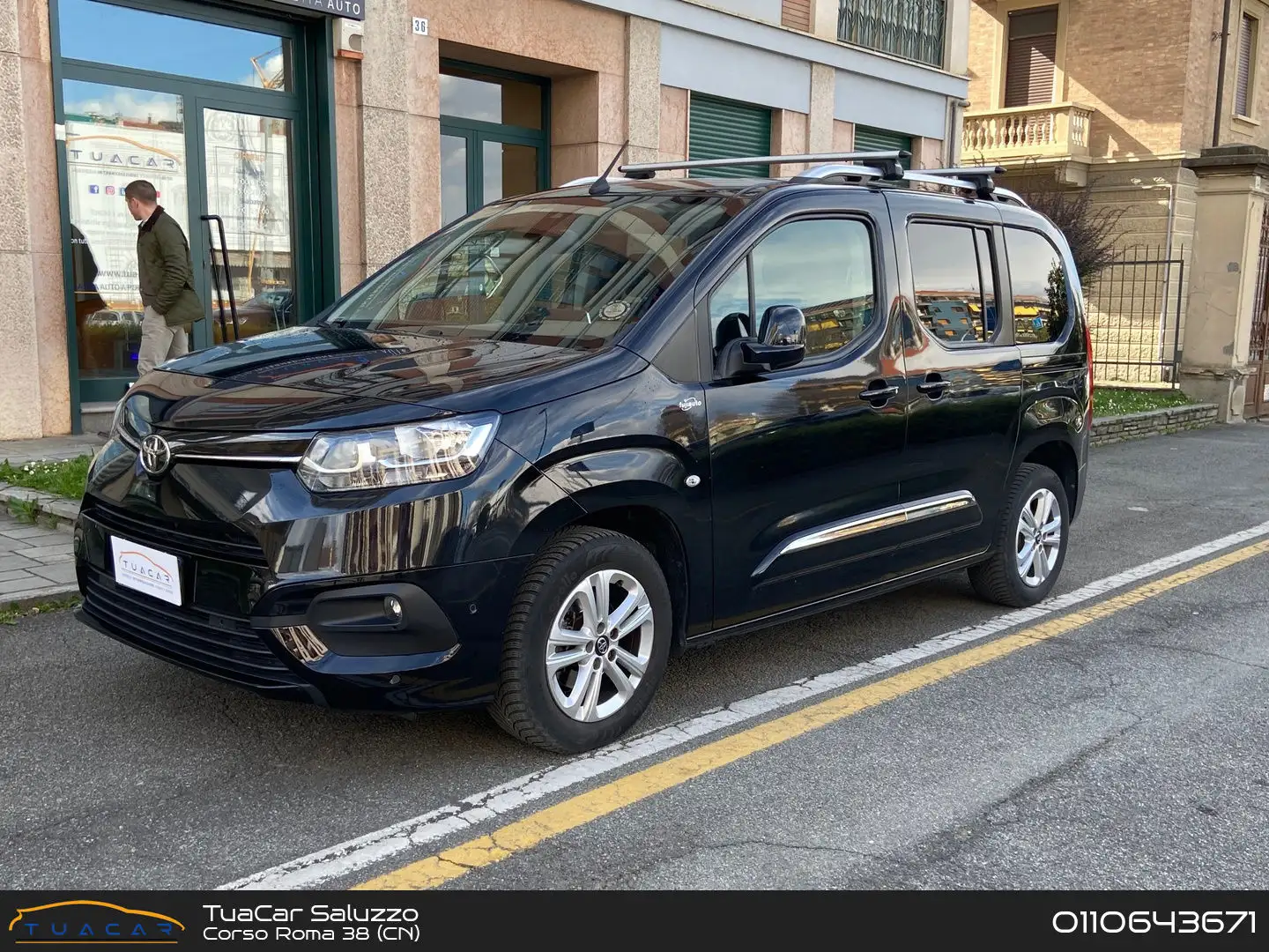 Toyota Proace Toyota Proace City Verso 1.5 D-4D Executive Nero - 1