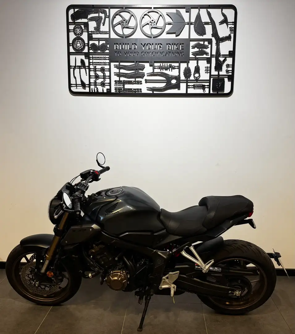 Honda CB 650 Gris - 2