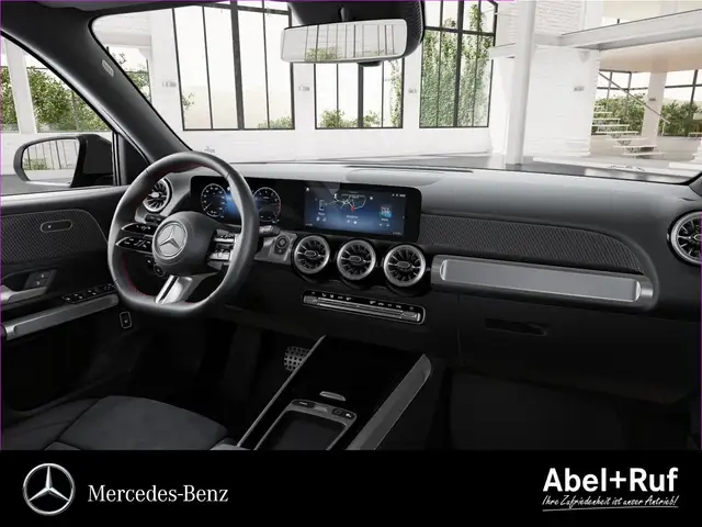 Mercedes-Benz GLB view 10