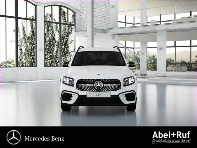 Mercedes-Benz GLB view 2