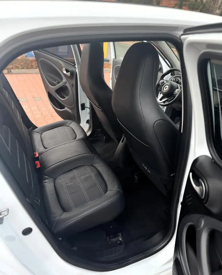 smart forFour 2021