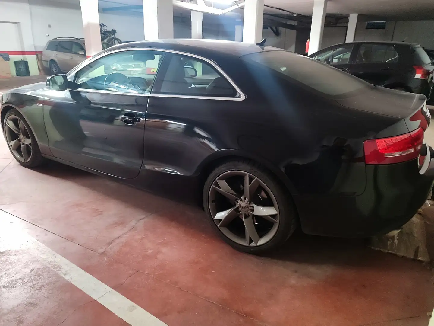 Audi A5 Coupé 2.7TDI - 1