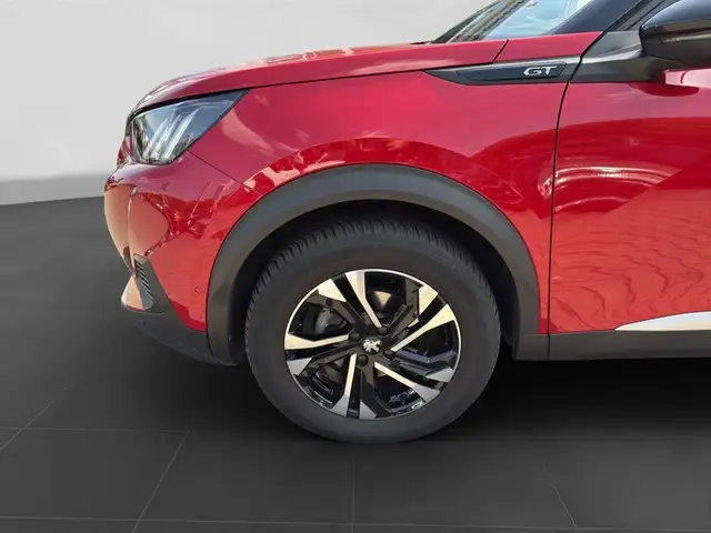 Peugeot 2008 view 7