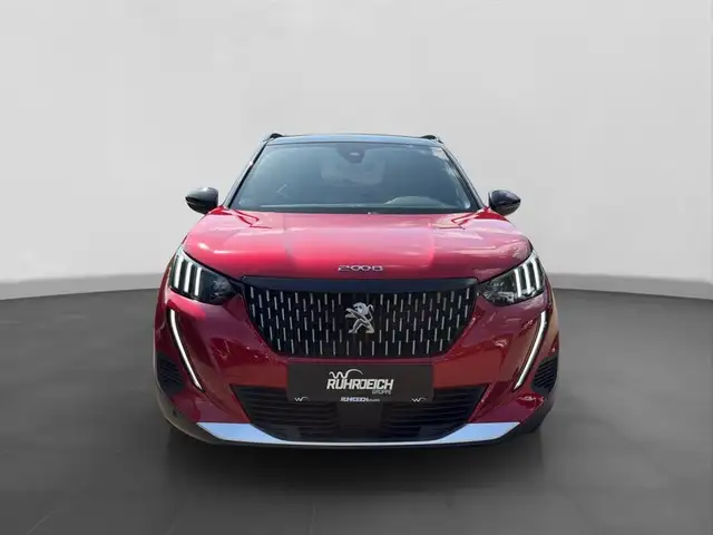 Peugeot 2008 view 6