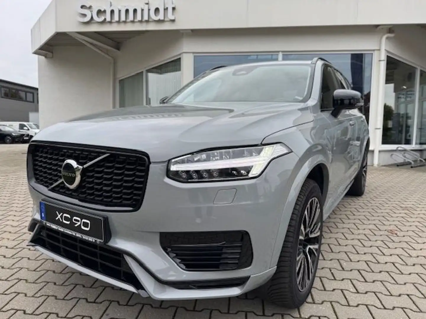 Volvo XC90 T8 AWD Plug-in Hybrid Plus Dark, AHK Gris - 1