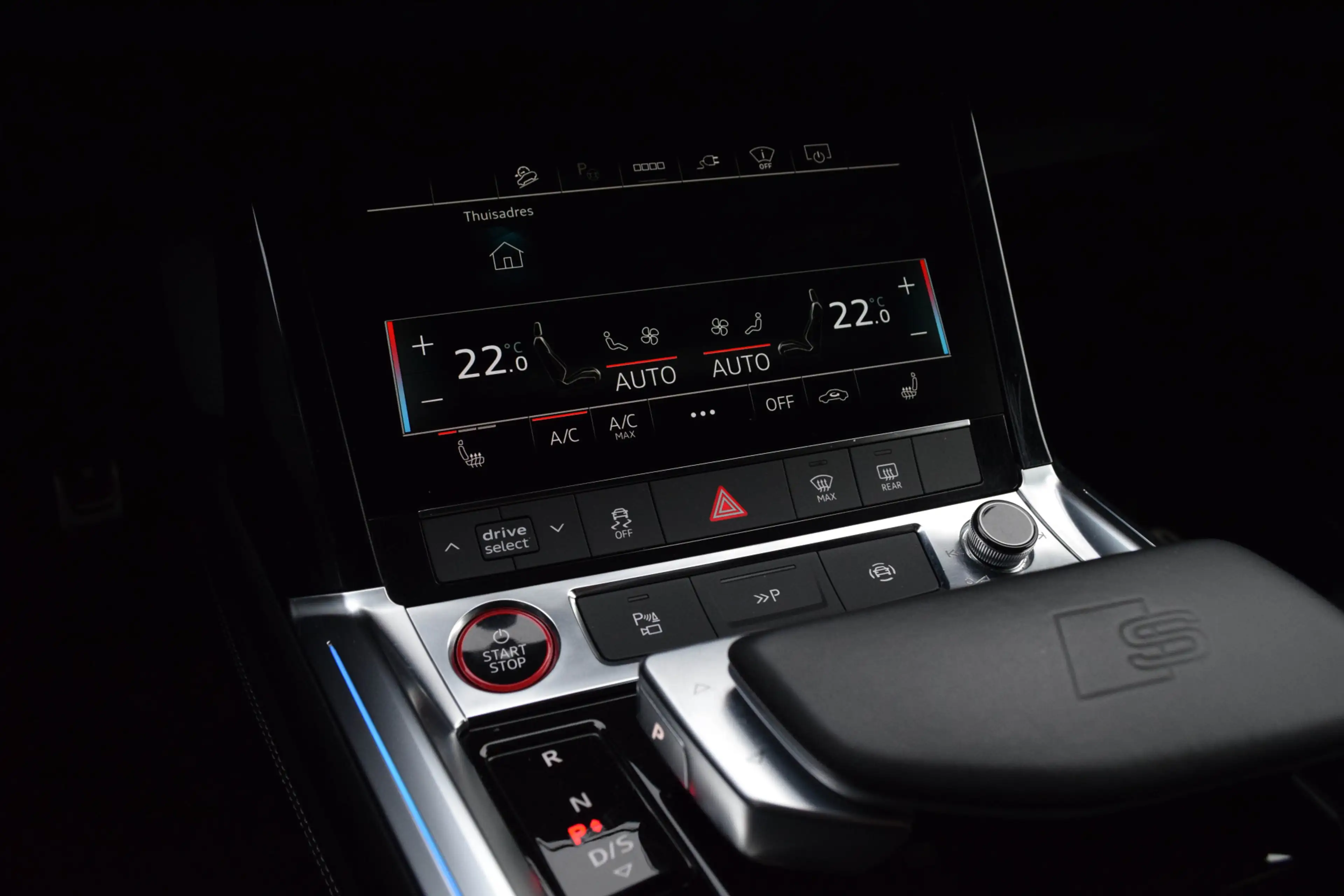 Audi SQ8 e-tron Quattro / Luchtvering/ Standkachel/ Bang & Olufsen — photo 21