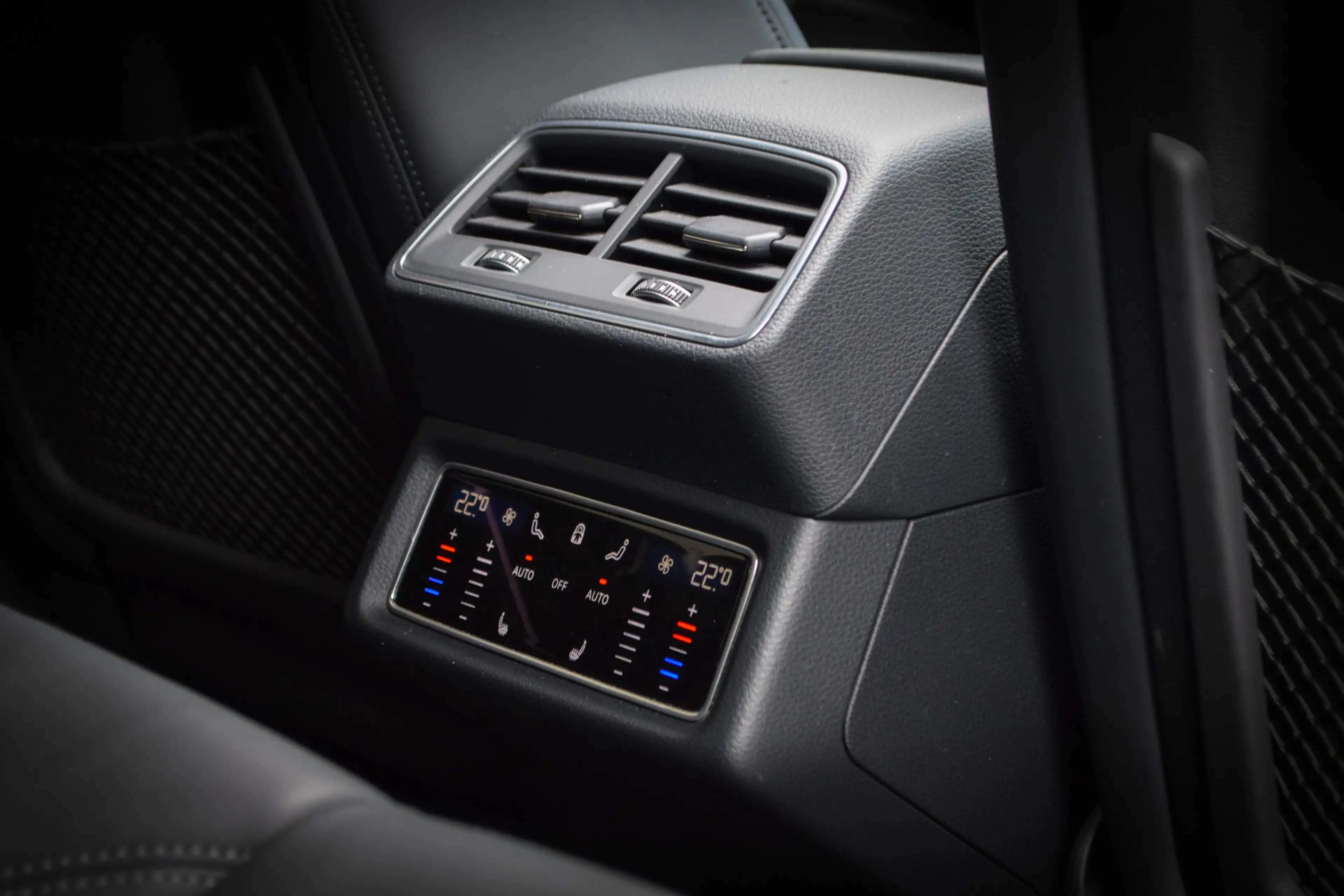 Audi SQ8 e-tron Quattro / Luchtvering/ Standkachel/ Bang & Olufsen — photo 9
