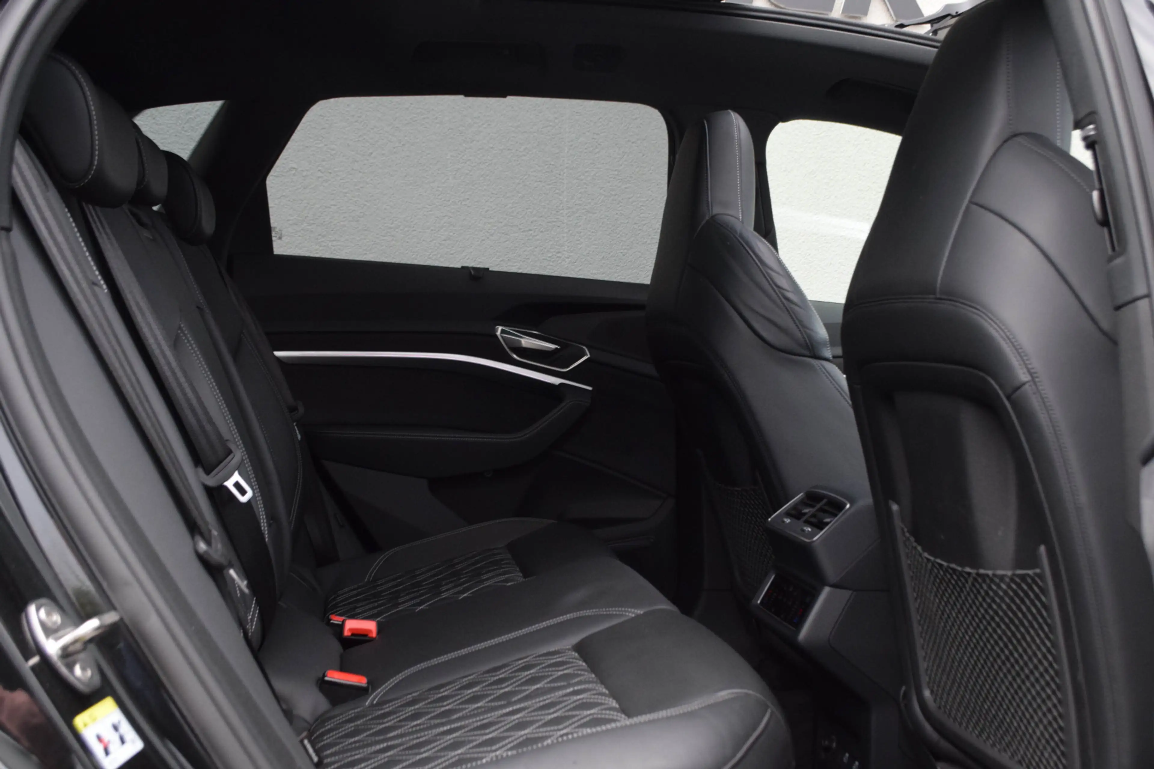 Audi SQ8 e-tron Quattro / Luchtvering/ Standkachel/ Bang & Olufsen — photo 8