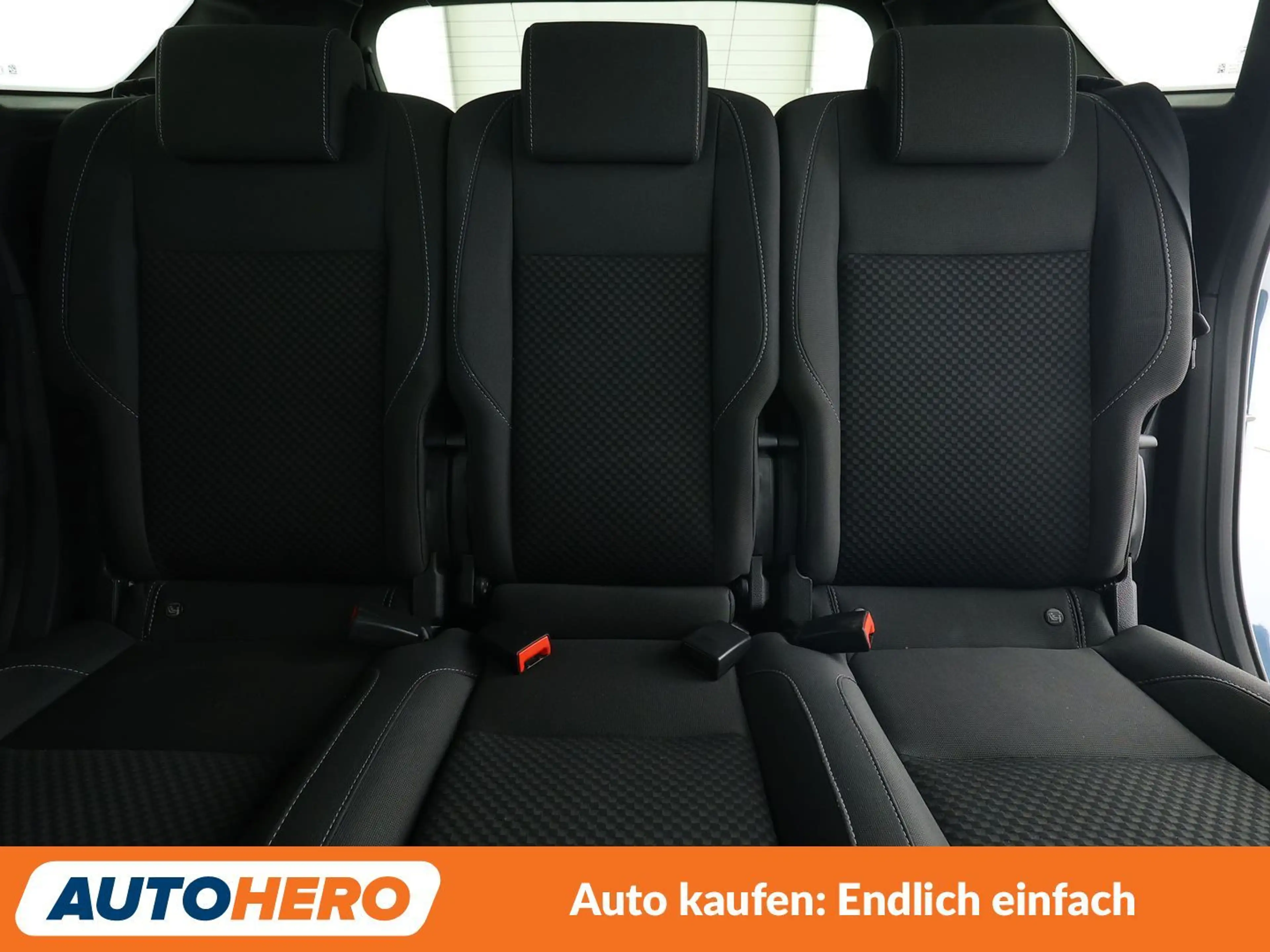 Ford C-Max 1.0 EcoBoost Sport *NAVI*CAM*BiXENON*TEMPO*SHZ*LHZ — photo 15