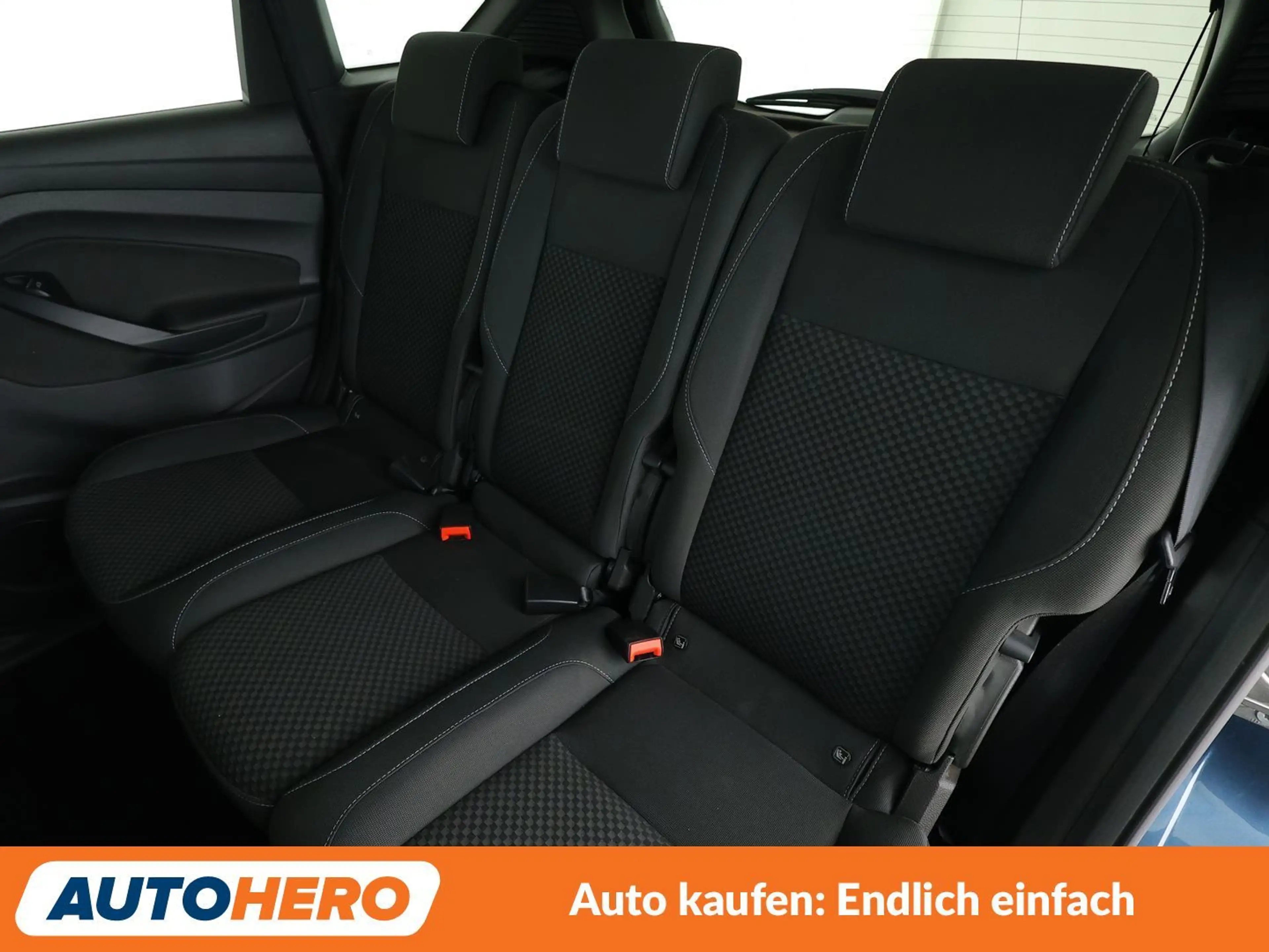 Ford C-Max 1.0 EcoBoost Sport *NAVI*CAM*BiXENON*TEMPO*SHZ*LHZ — photo 14