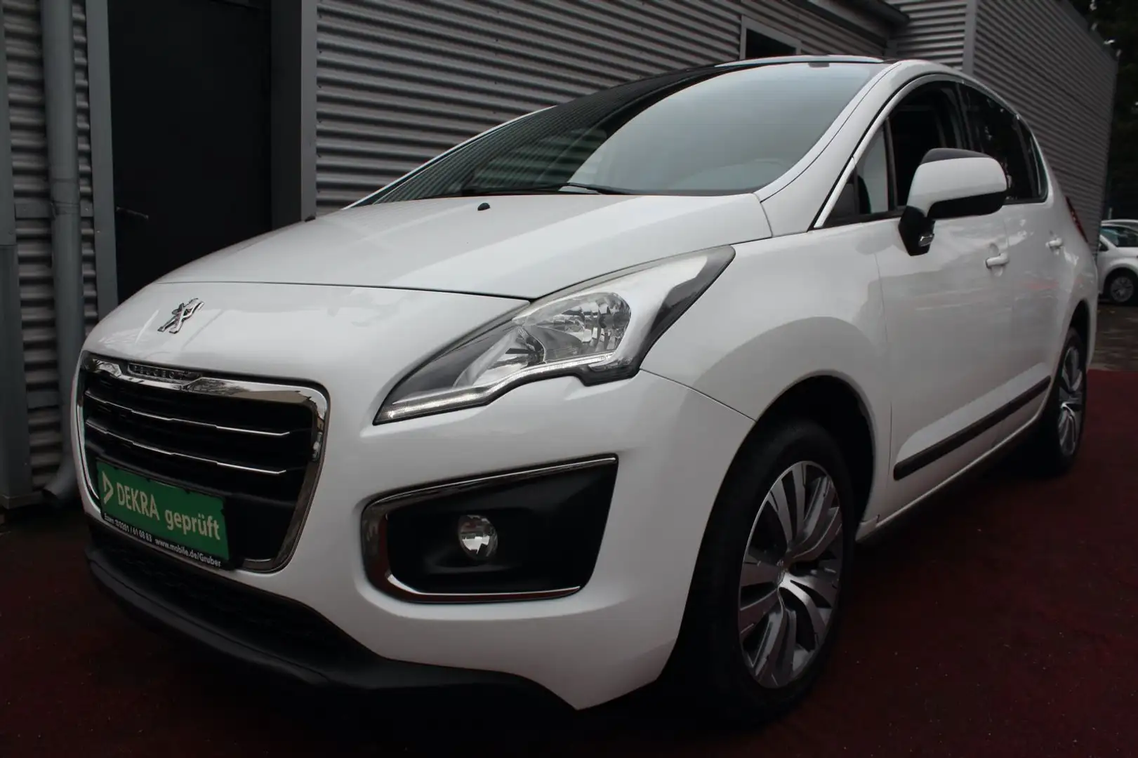 Peugeot 3008 ACTIVE AUTOMATIK KLIMA PANORAMA PDC Weiß - 1