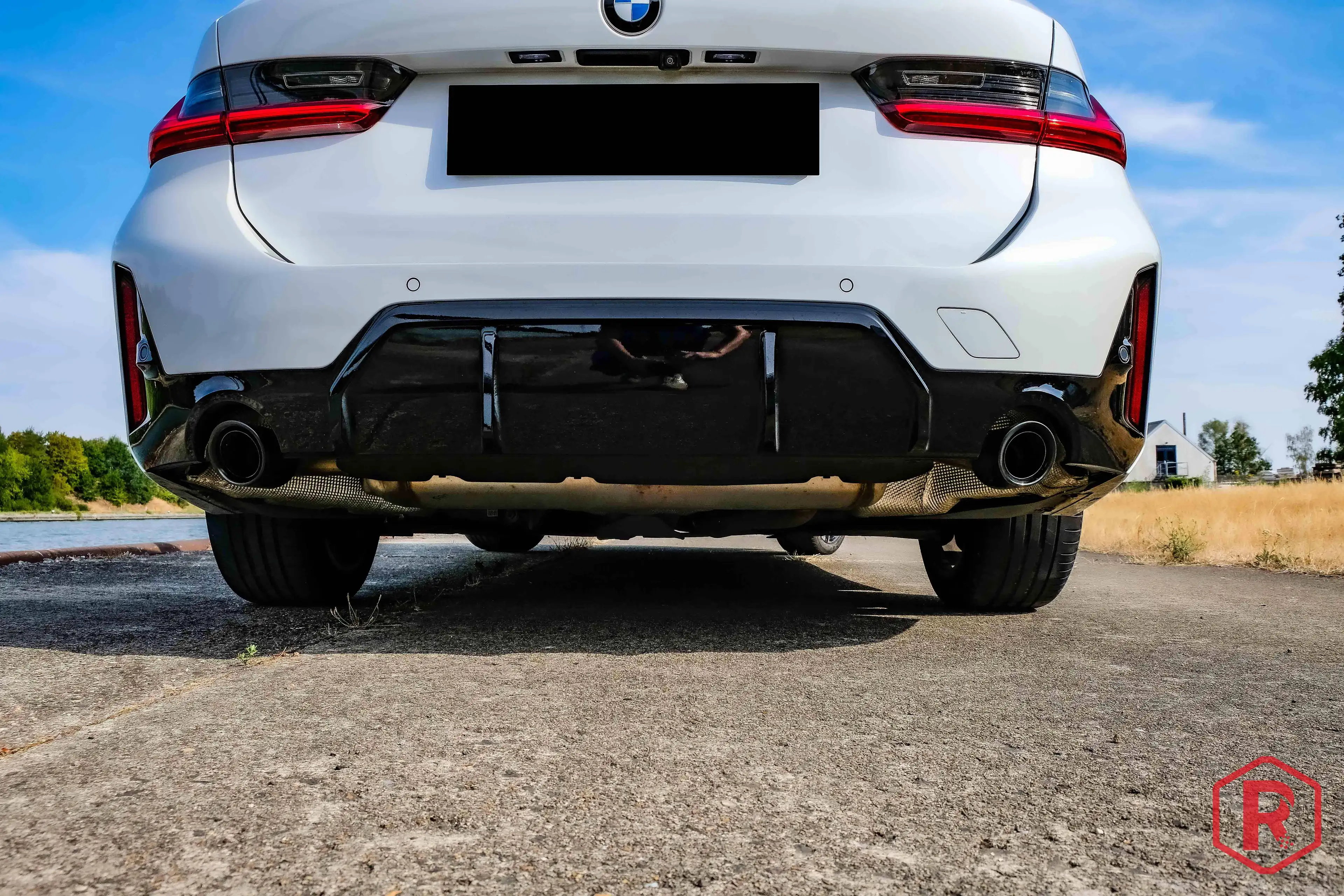 BMW 318 i Touring M Sport Pro Pano HarmanKardon ACC — photo 8