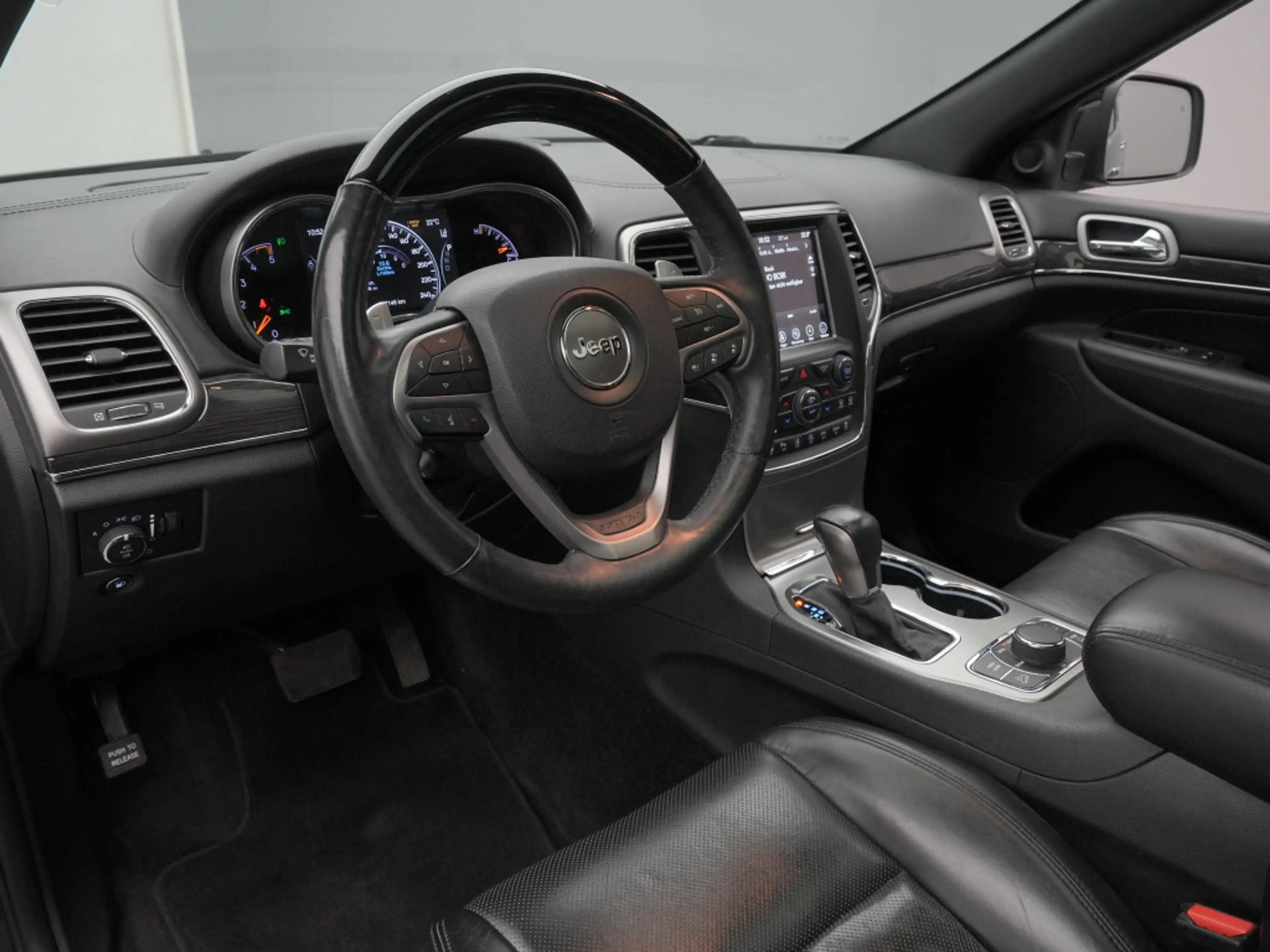 Jeep Grand Cherokee Overland 250PS Aut. 4x4 — photo 10