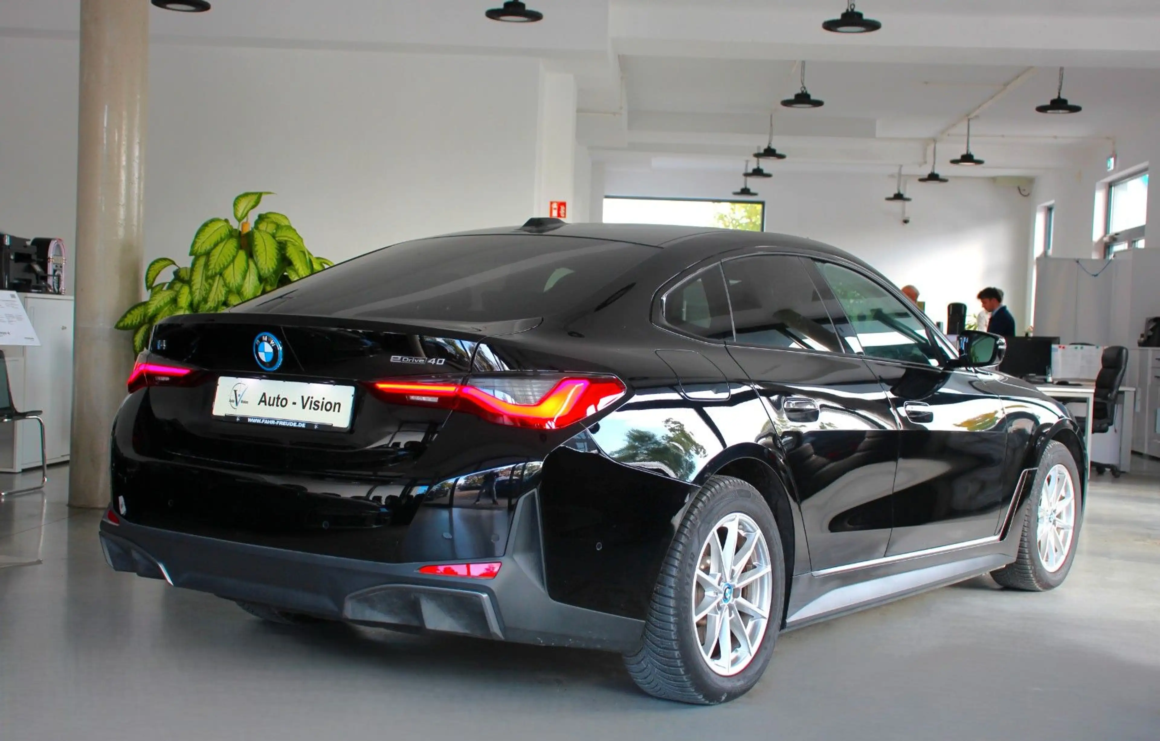 BMW i4 eDrive40 Gran Coupe (G26E)*LED*Sportsitze*KAM — photo 6