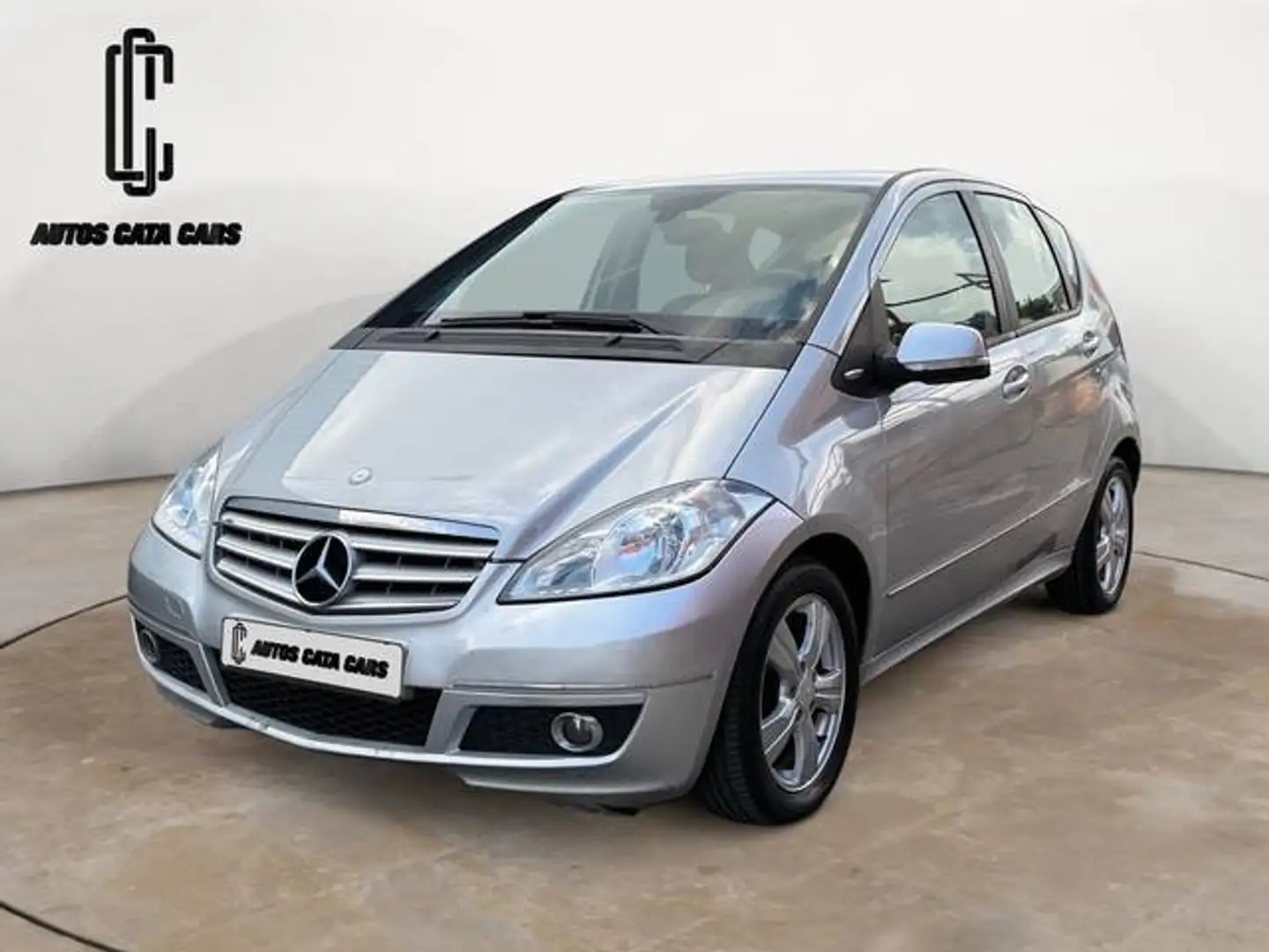 Mercedes-Benz A 150 BE Avantgarde Gris - 2
