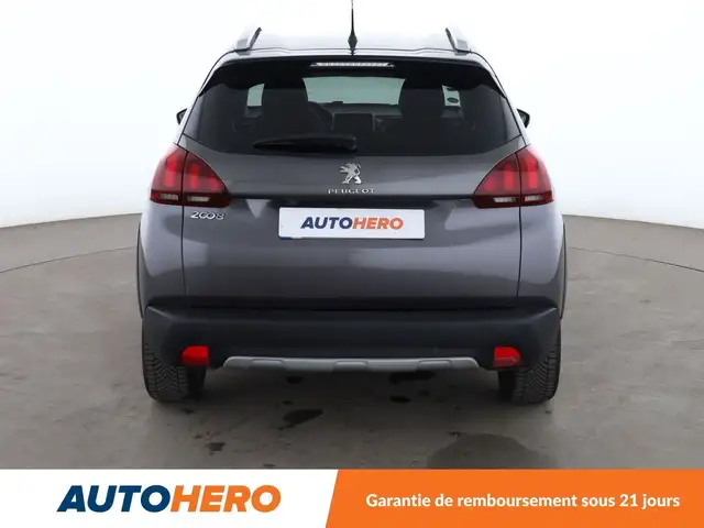 Peugeot 2008 view 5